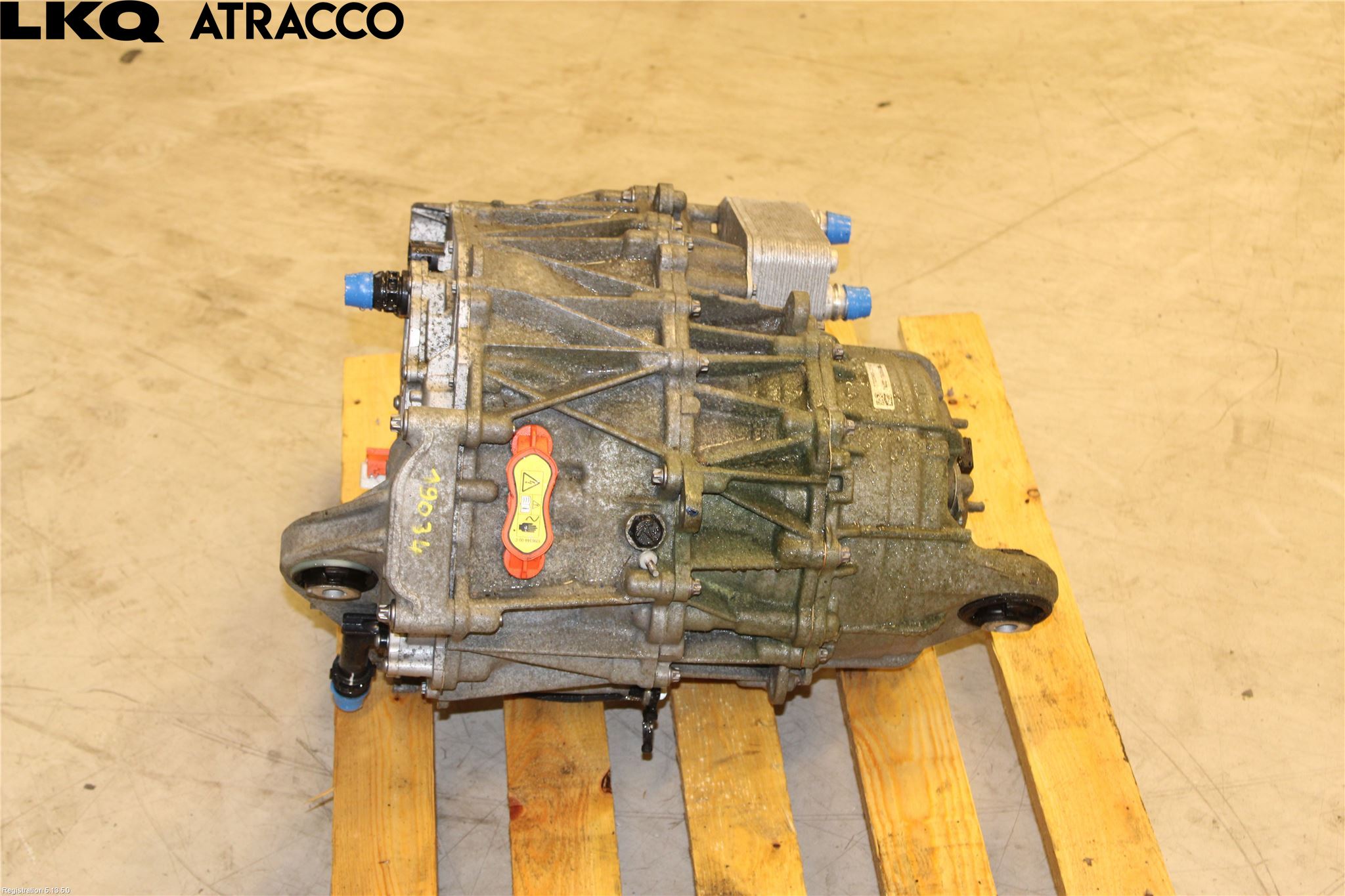 Tesla MODEL Y 21- Motor Elektisk Fram