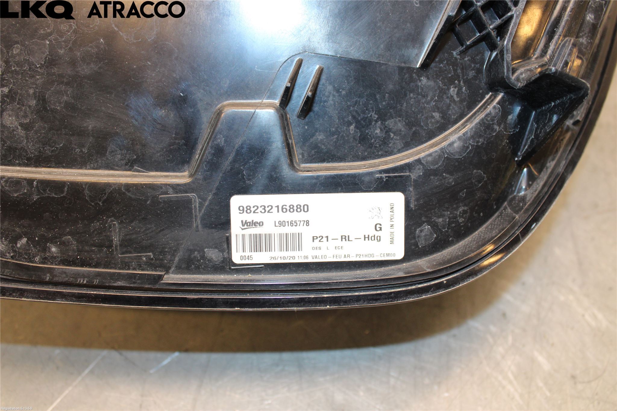 Peugeot 208/E-208 20- Bakljus Vänster