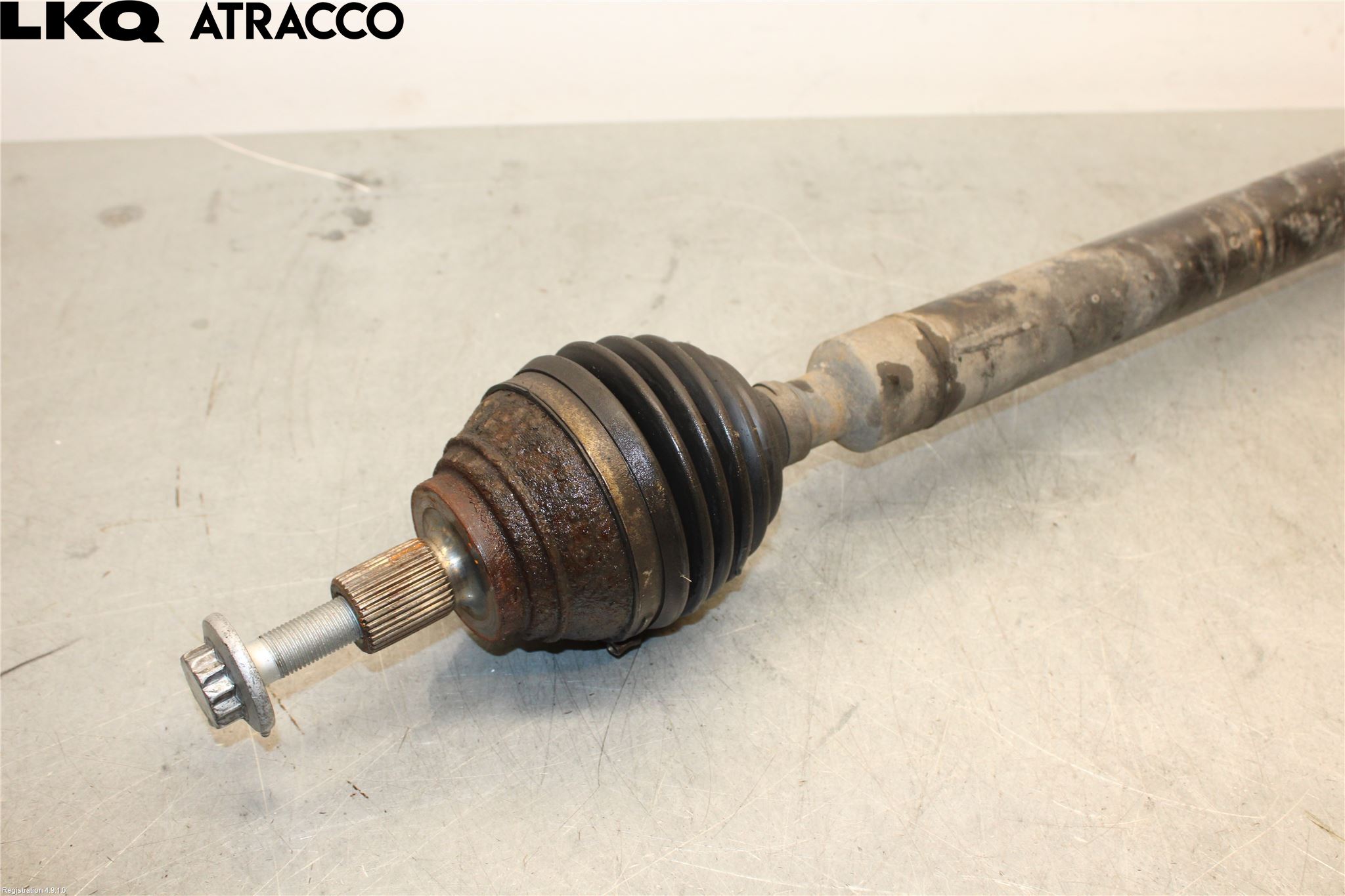 Skoda YETI Drivaxel Fram Höger
