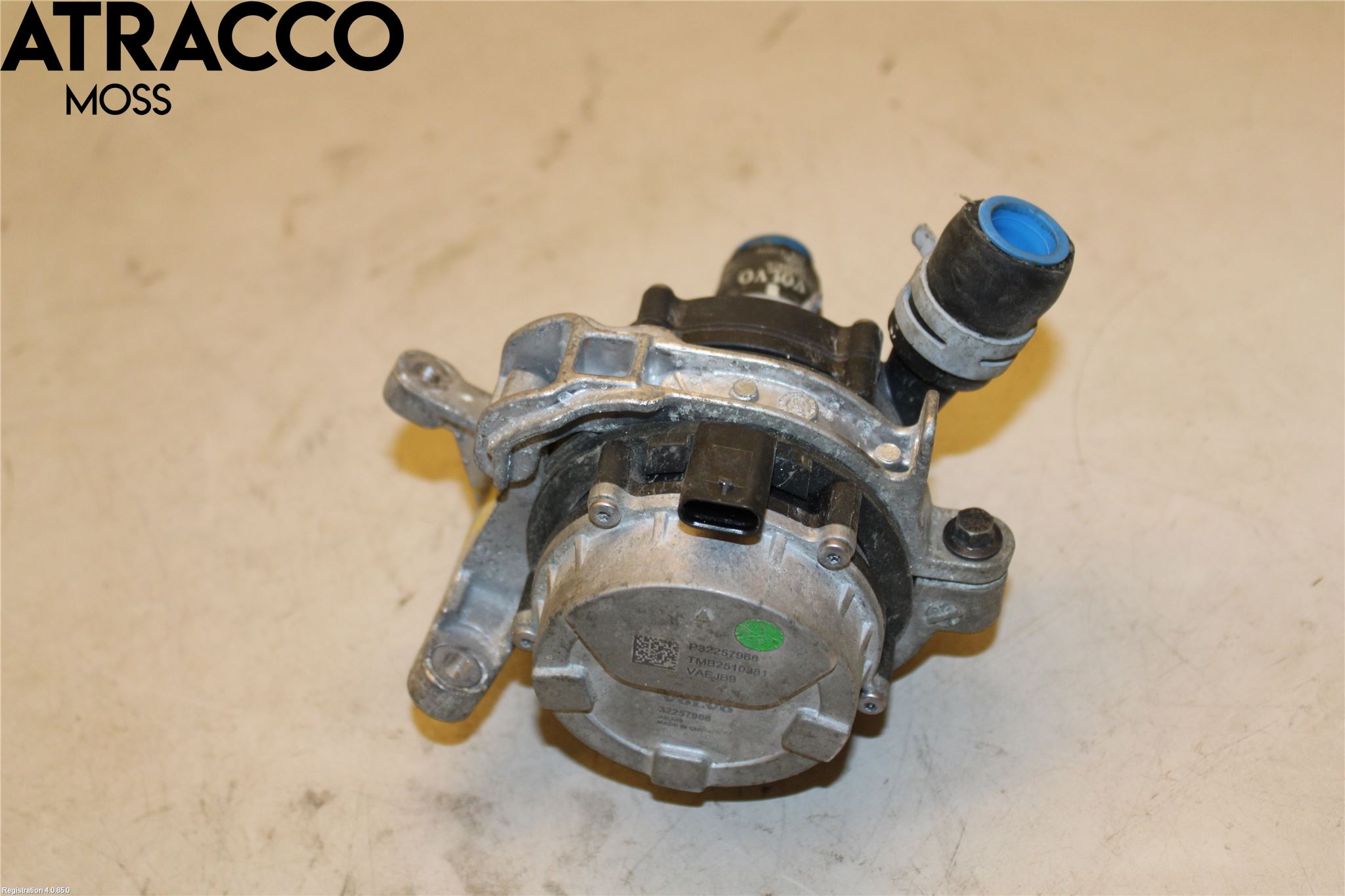 Polestar 2 20- Vattenpump