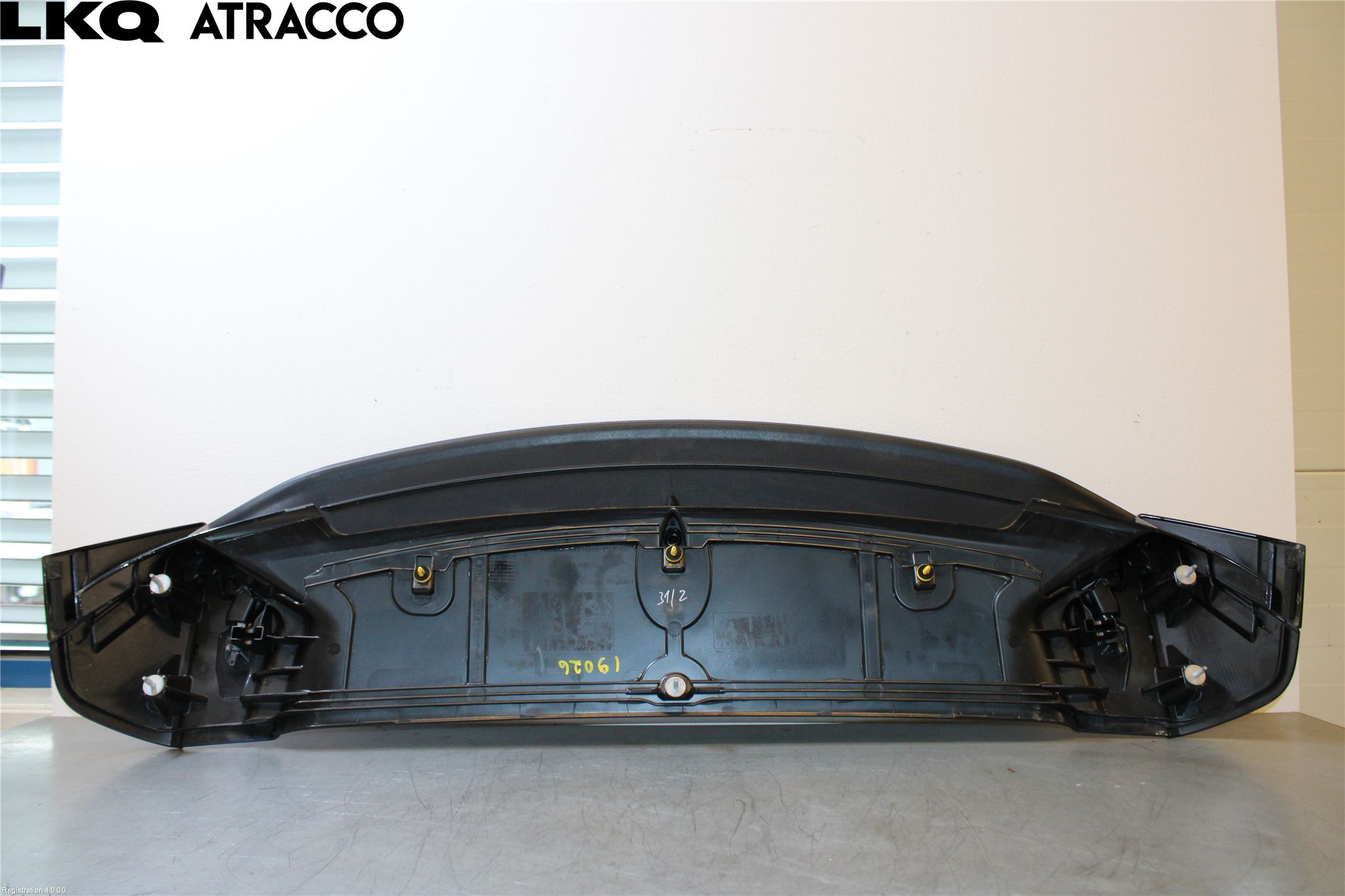 Jaguar I-PACE 18- Spoiler Baklucka