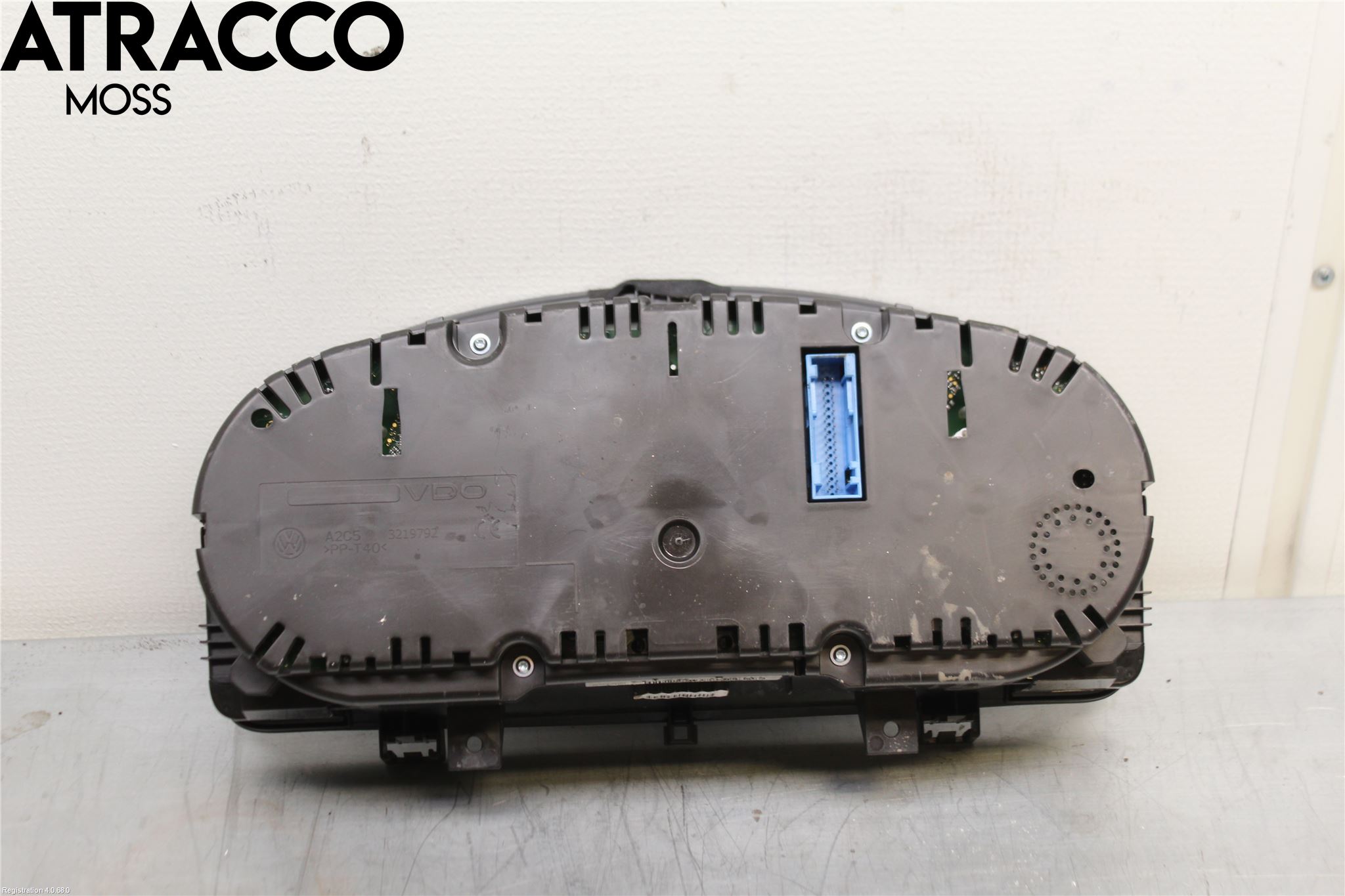 Volkswagen VW TOURAN 10-15 Instrument Komb
