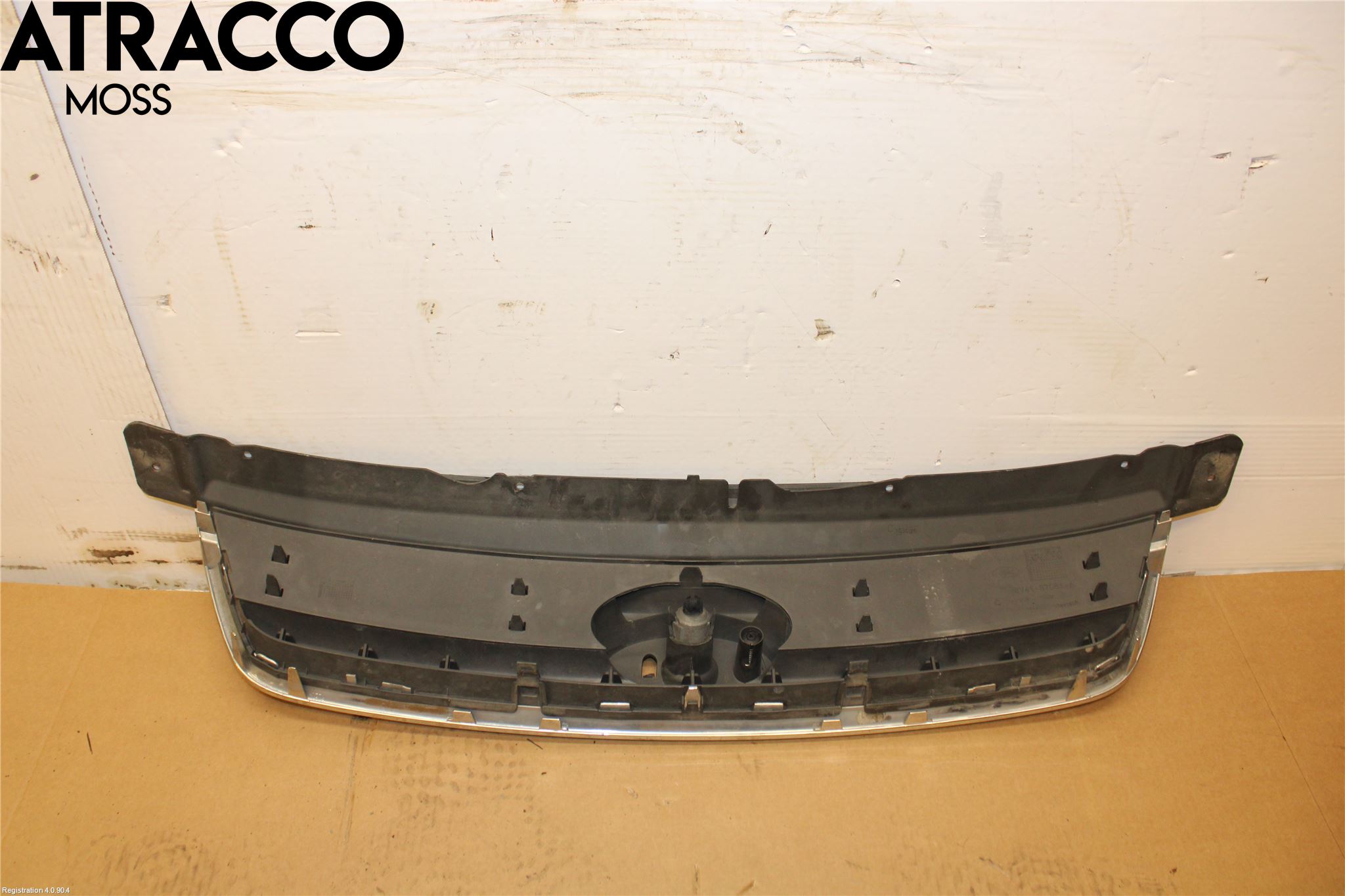Ford KUGA 08-12 Grill Komp