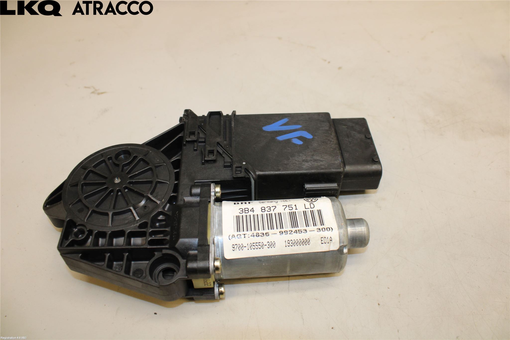 Volkswagen VW PASSAT 01-05 Fönsterhissmotor
