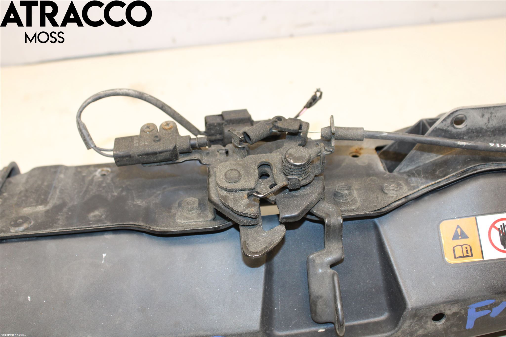 Kia PICANTO 12-17 Front Huvlåsplåt-Balk