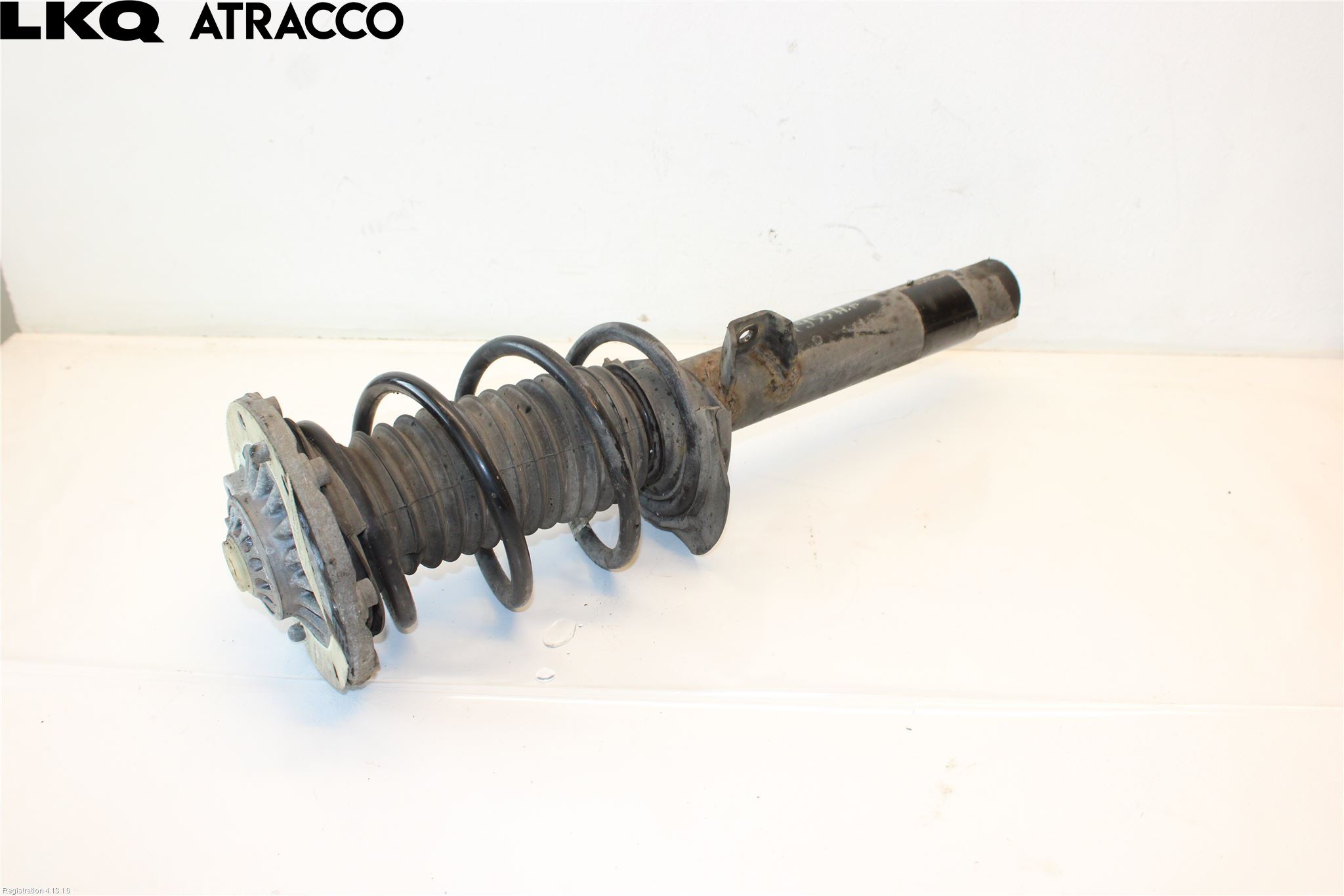 BMW 3 F30/F31/F80 12-19 Stötdämpare Fram
