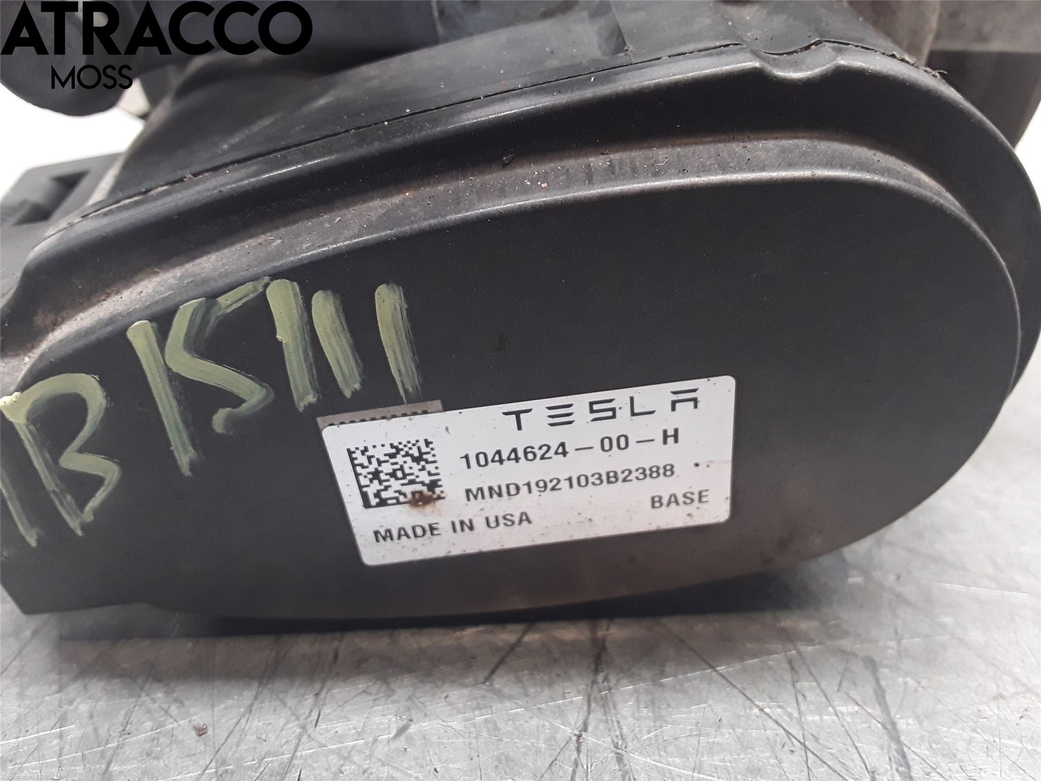 Tesla MODEL 3 17- Bromsok Bak Höger