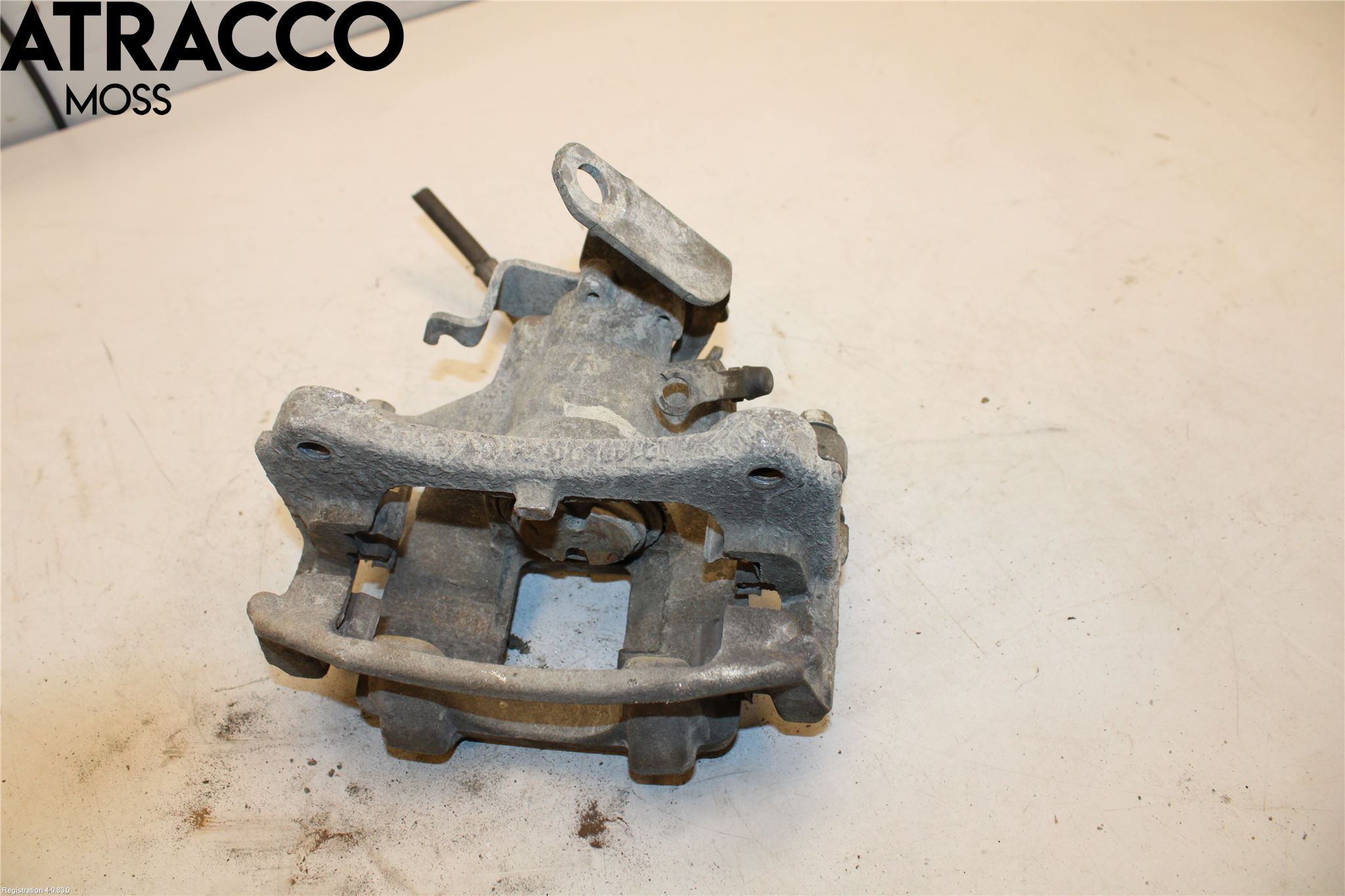 Ford TRANSIT SKÅP/BUSS 14-22 Bromsok Bak Vänster
