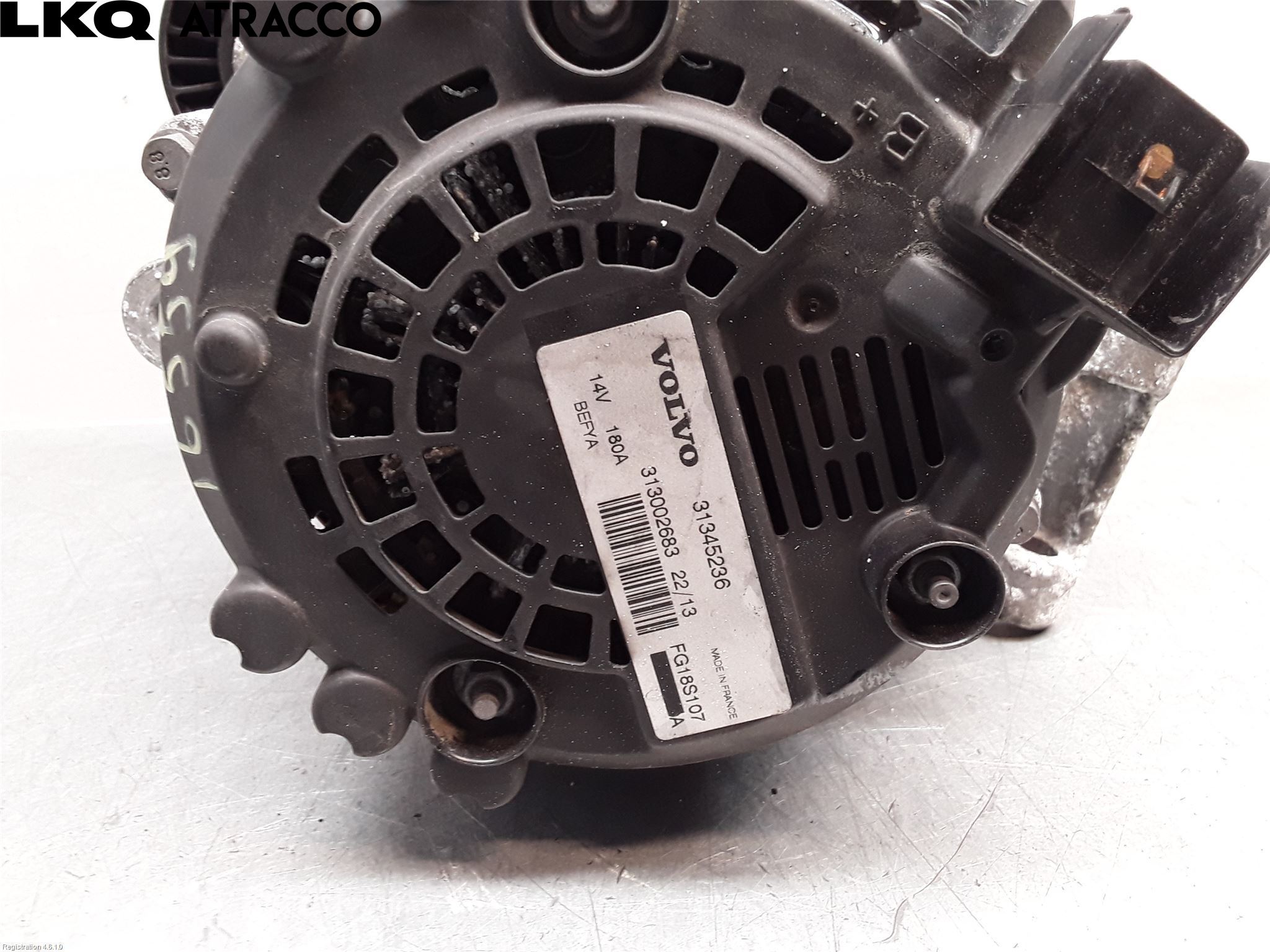 Volvo V40 12-19 Generator