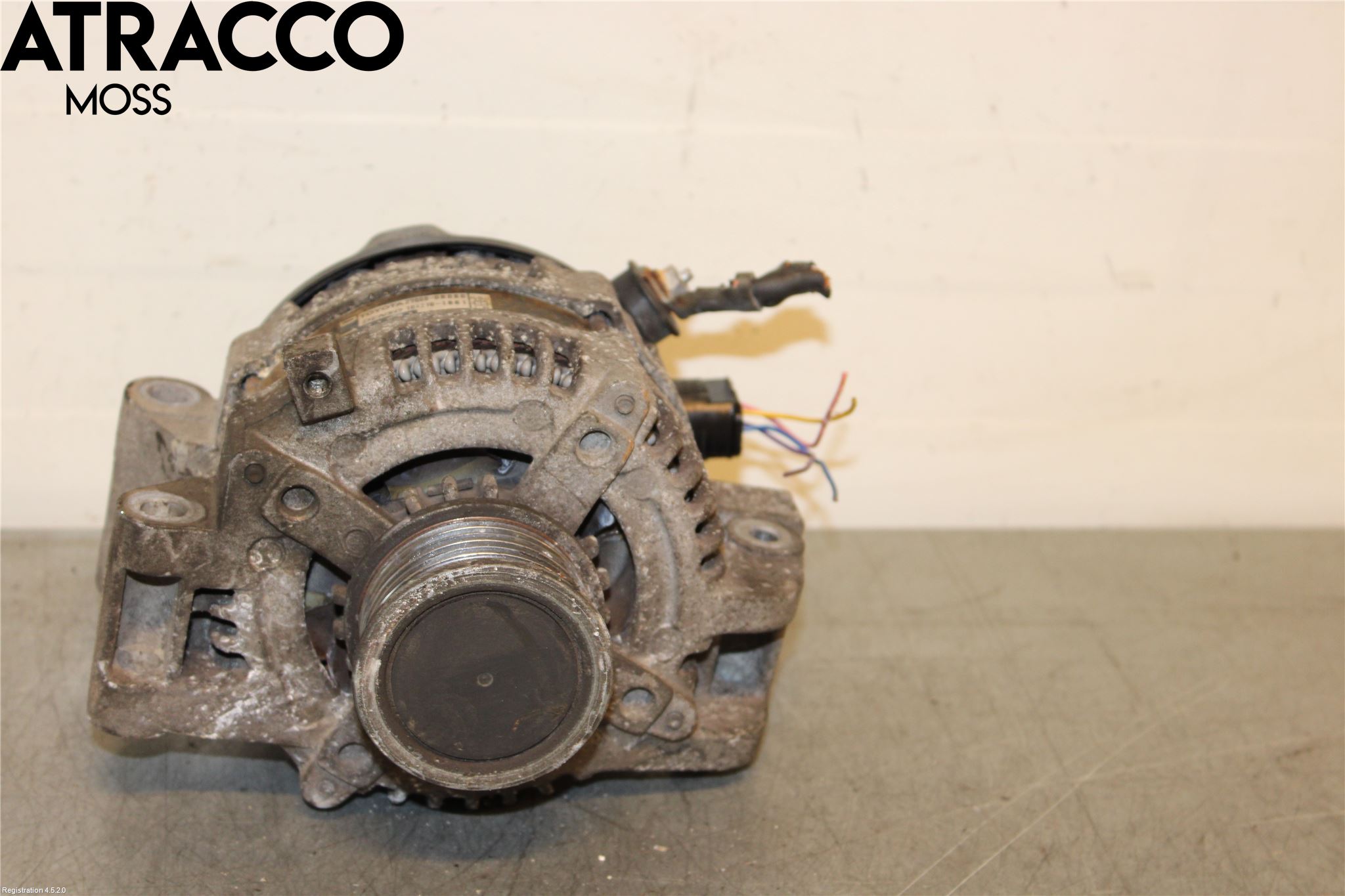 Toyota AVENSIS 09-15 Generator