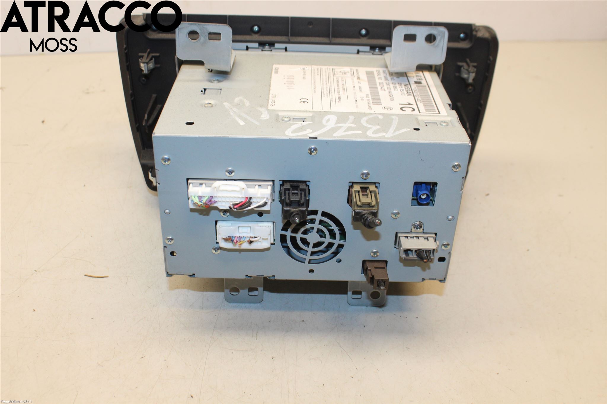 Nissan LEAF 18- Radio