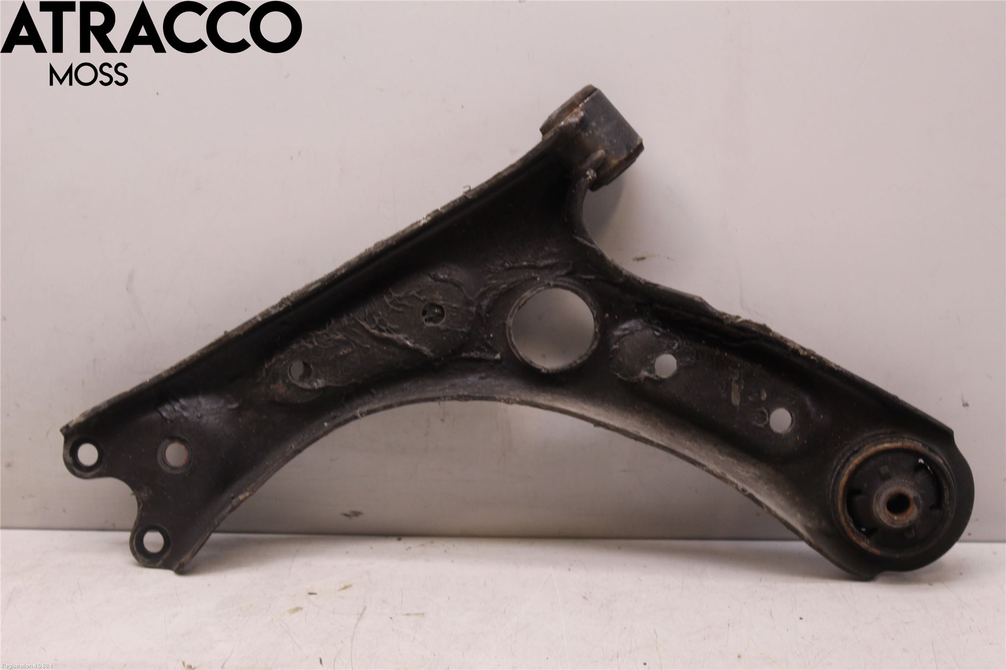 Kia CEED/CEED SW 19- Bärarm Fram Undre Hö