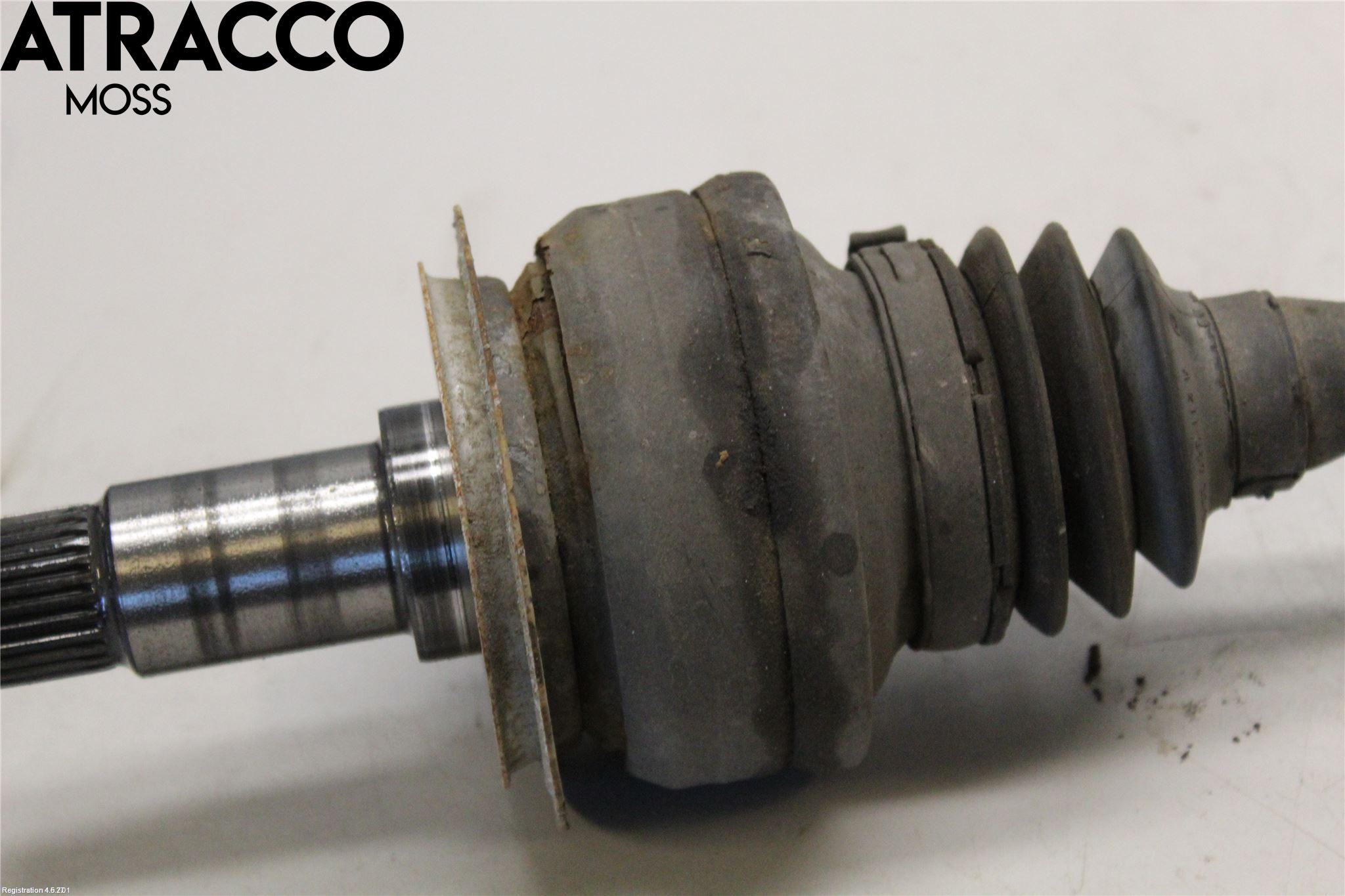 Mercedes-Benz MB E-KLASS (W212) 09-16 Drivaxel Bak Höger
