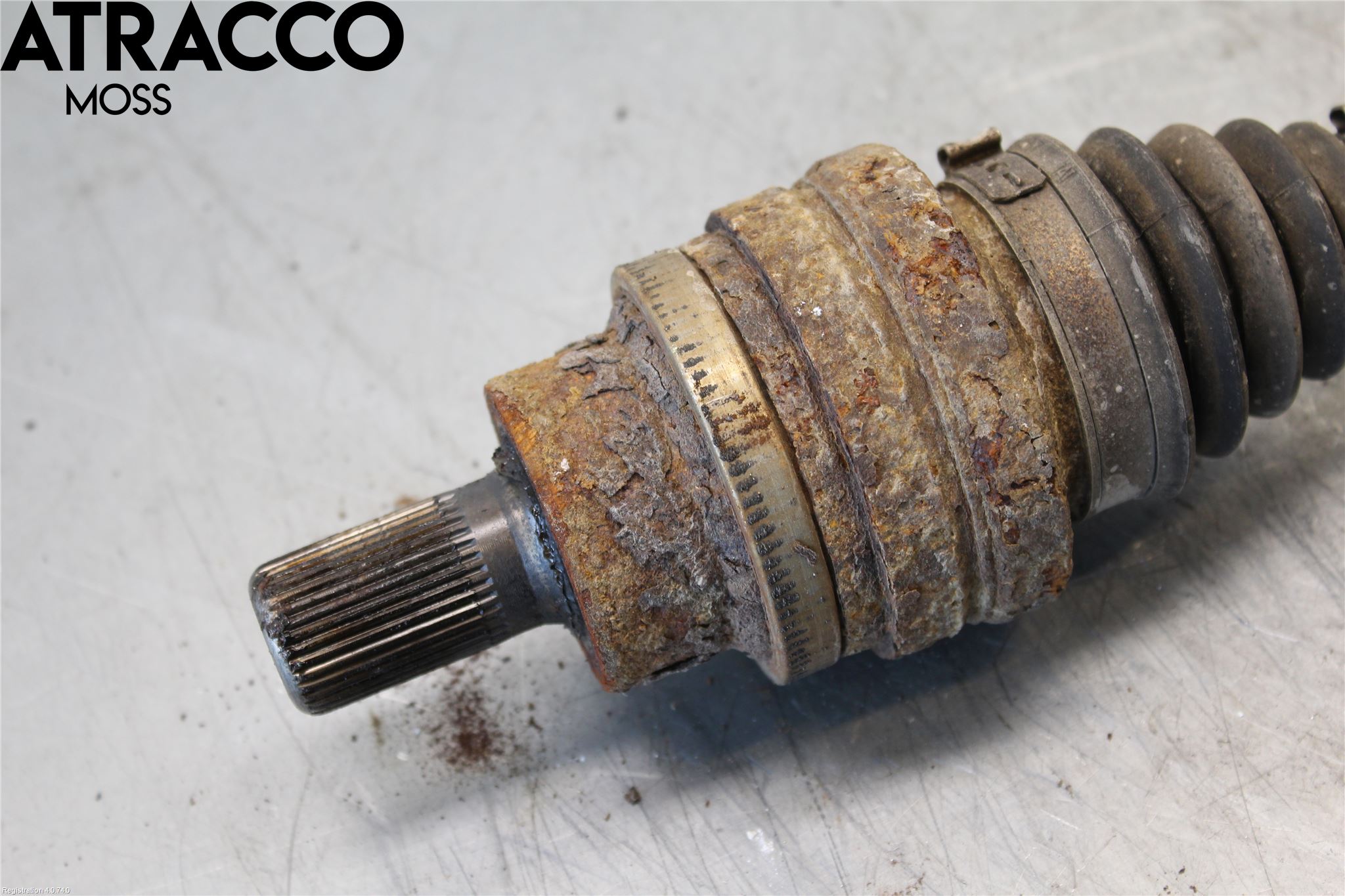 Volvo XC70 08-13 Drivaxel Bak Höger