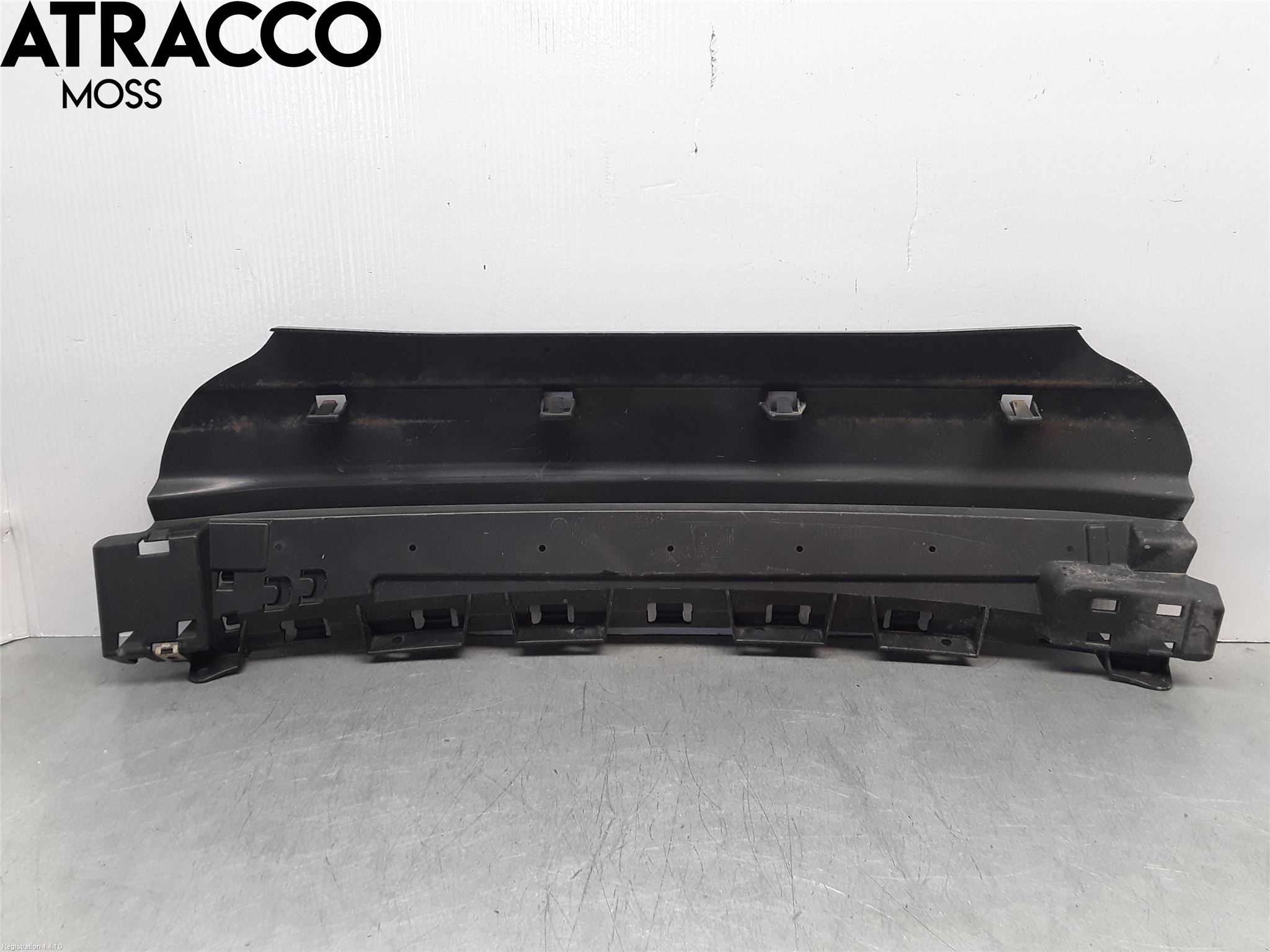 BMW 5 F10/F11/F18 09-17 Stötfångardel Bak Mitt