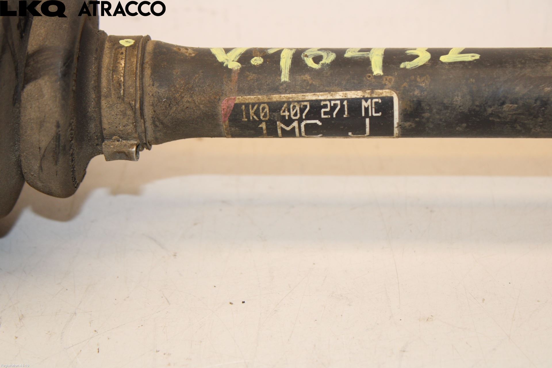 Volkswagen VW GOLF VI 09-13 Drivaxel Fram Vänster