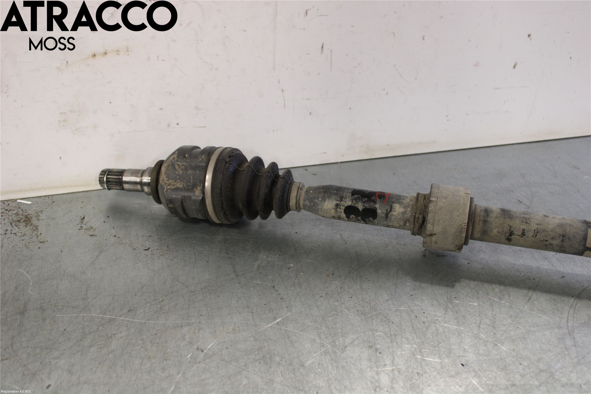 Toyota AURIS 10-12 Drivaxel Fram Höger