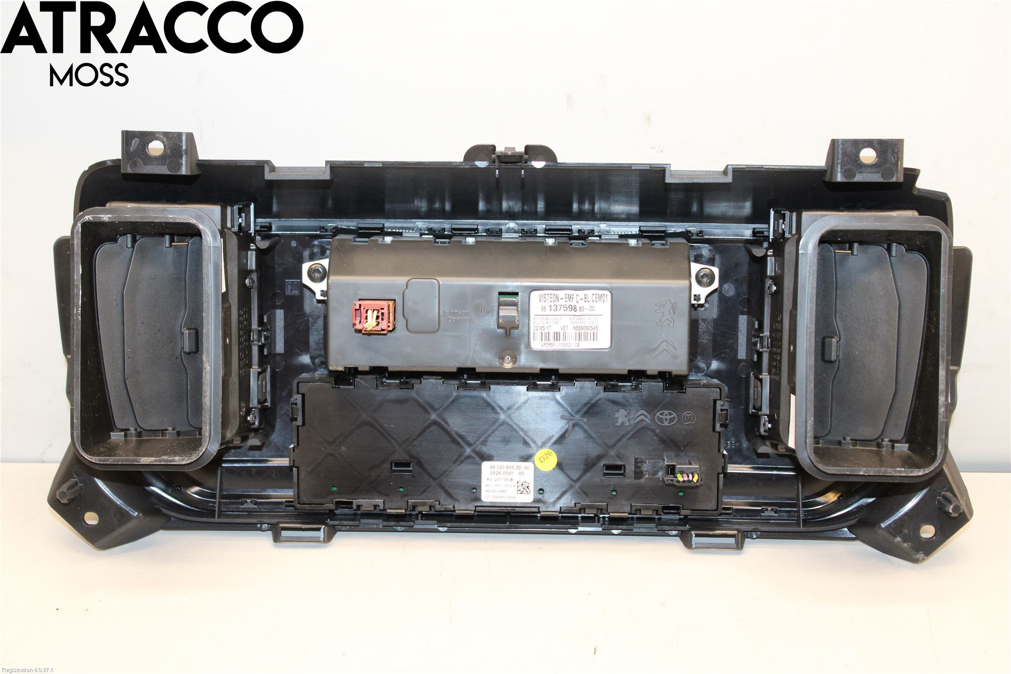 Toyota YARIS VERSO P1 00-05 Kontrolldisplay