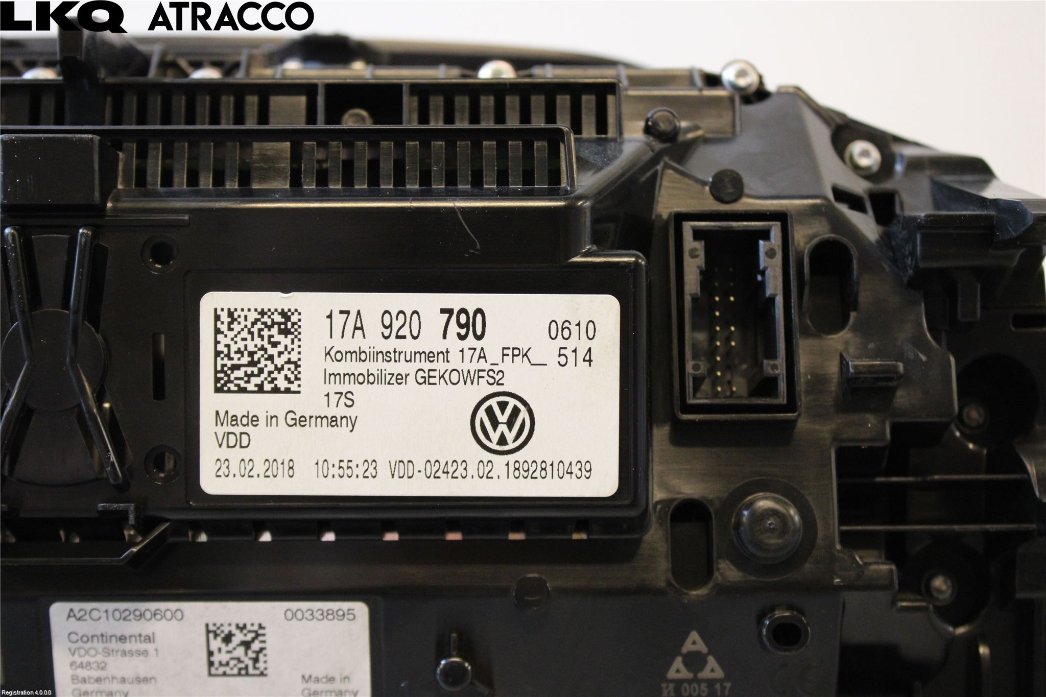 Volkswagen VW T-ROC 18- Instrument Hast