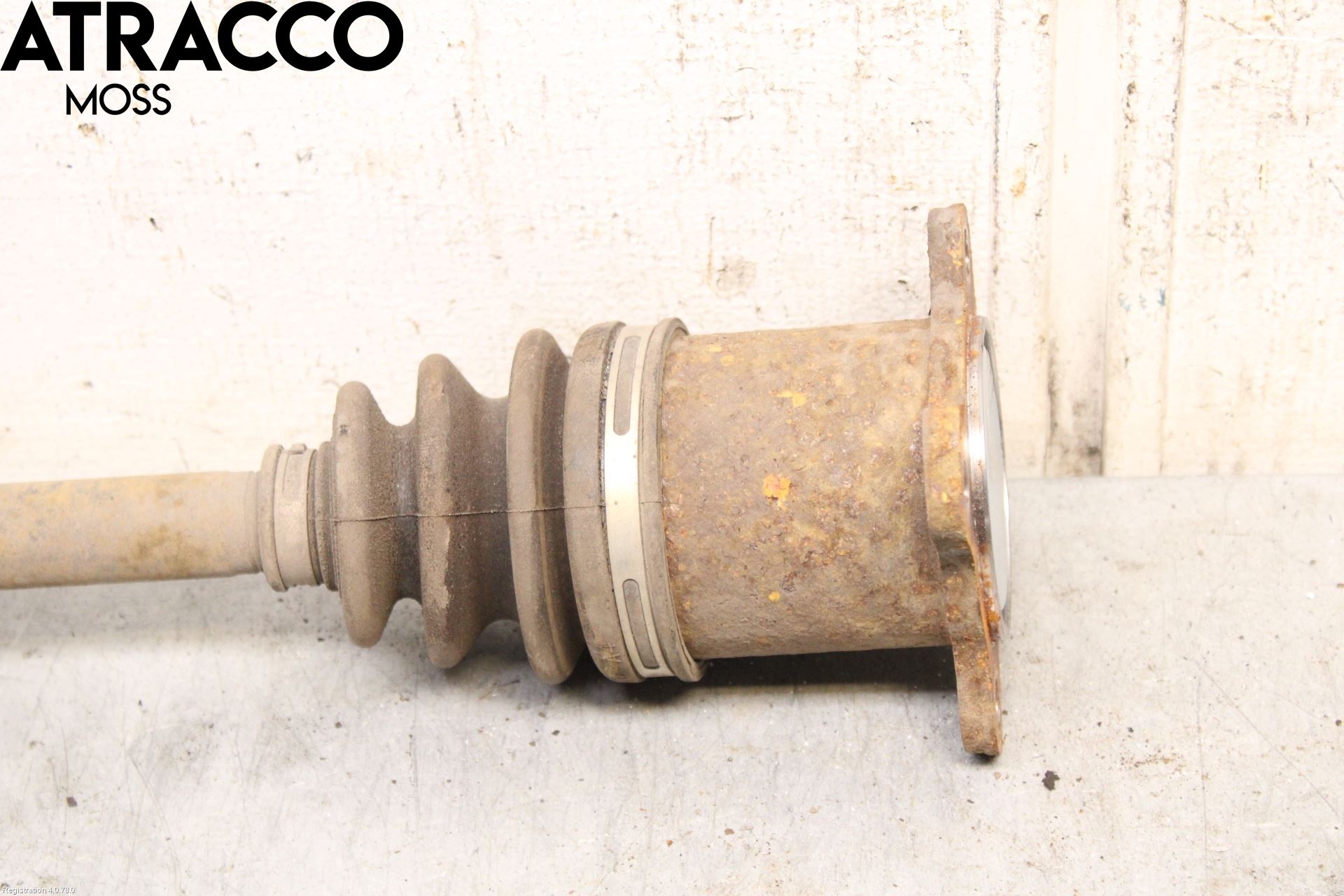 Toyota RAV4 13-18 Drivaxel Bak Höger