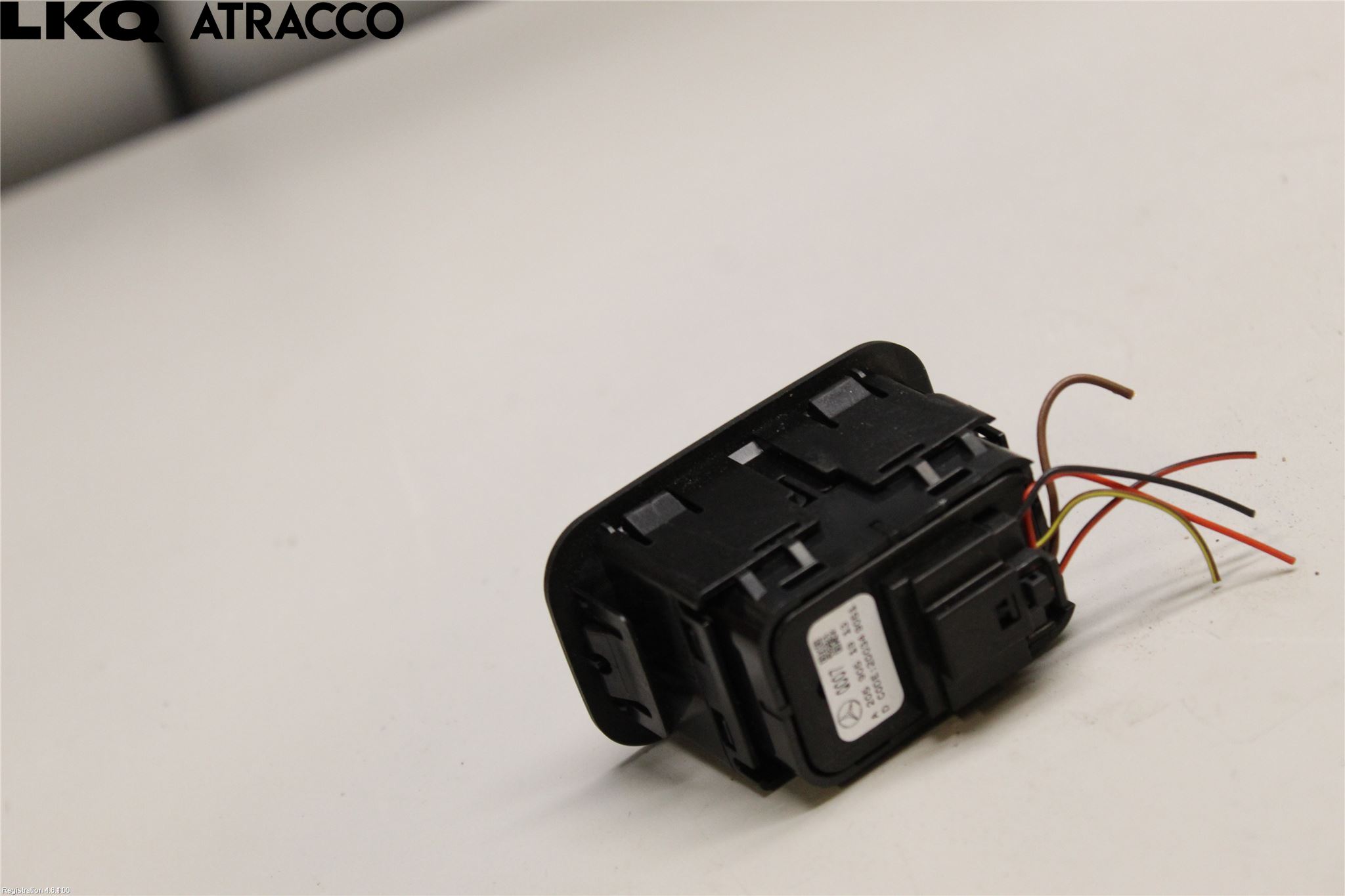 Mercedes-Benz MB EQC (N293) 20- Strömställare Dragkrok