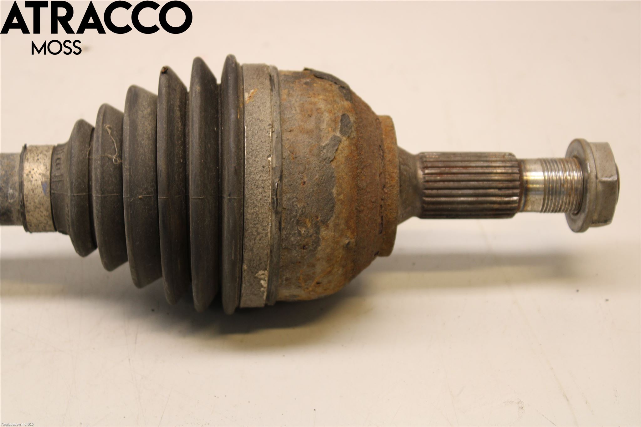 Opel VIVARO 20- Drivaxel Fram Vänster