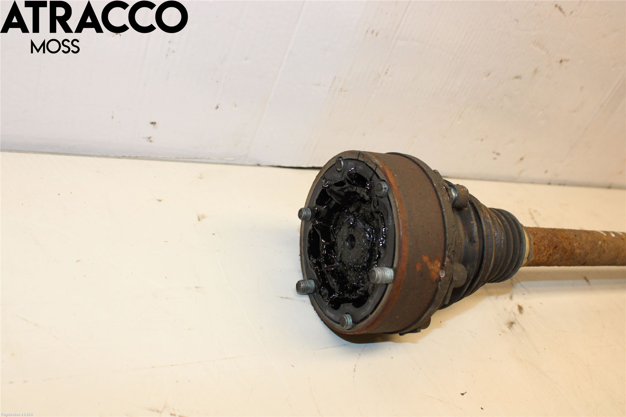 Audi A3/S3 05-13 Drivaxel Fram Vänster