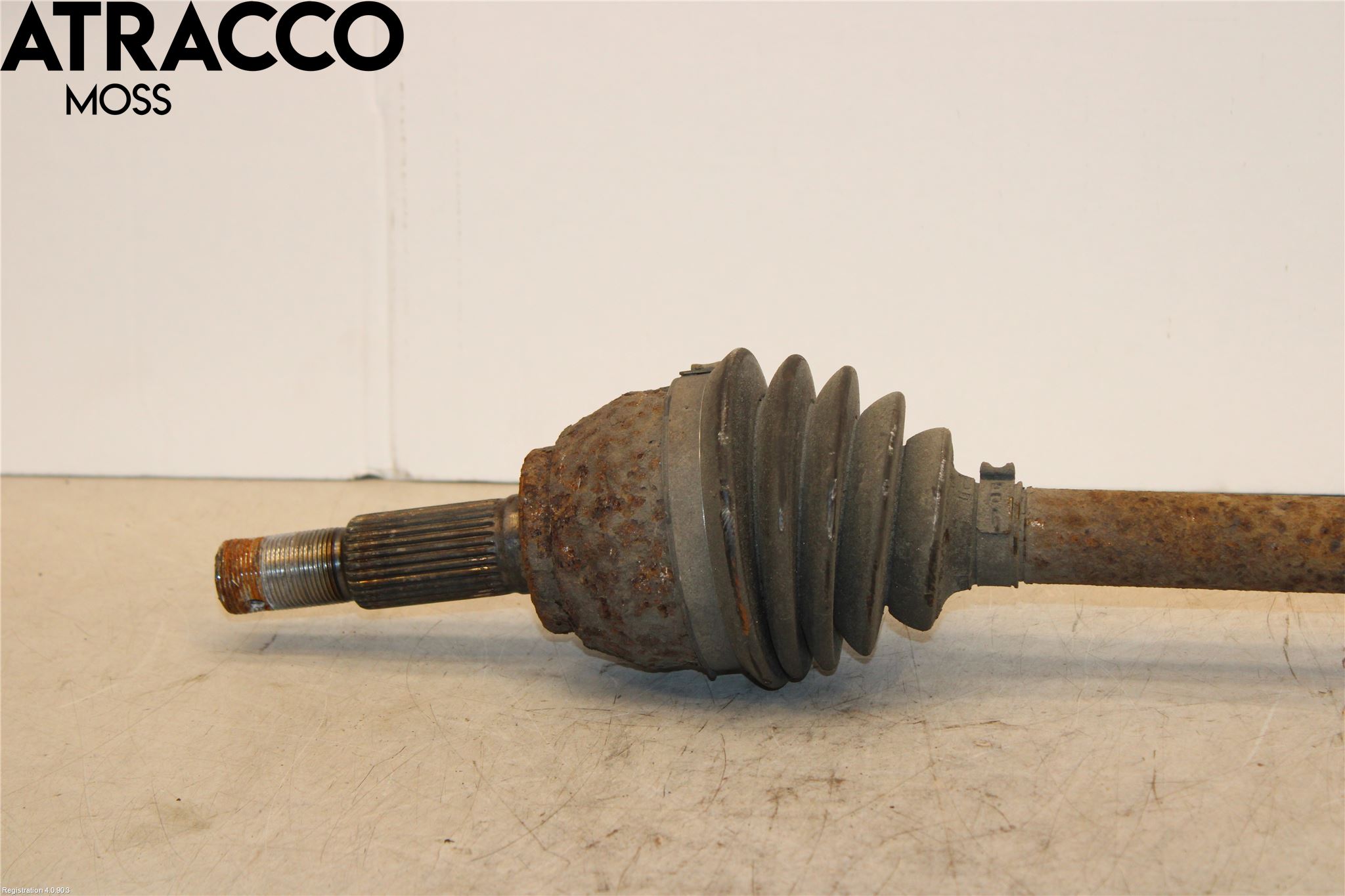 Nissan LEAF 11-17 Drivaxel Fram Vänster