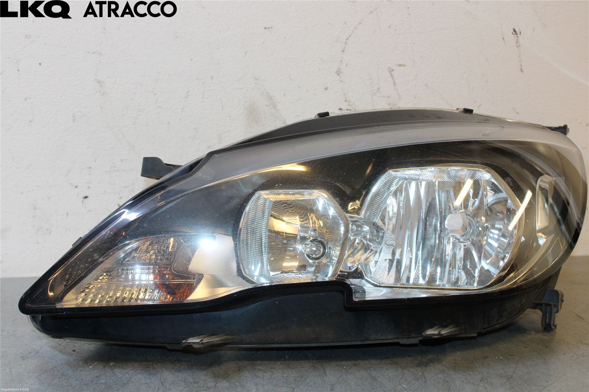 Peugeot 308 14-21 Strålkastare Vänster