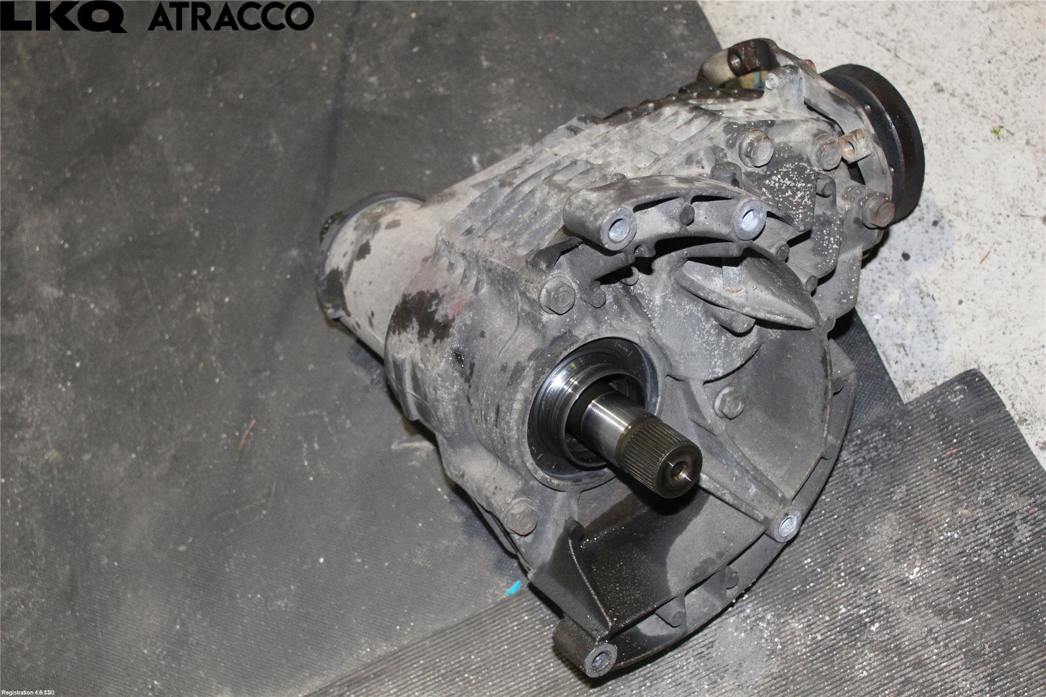 Volkswagen VW TRANSP/CARAVELLE (T5) 04-15 Växel Fördelningslåda