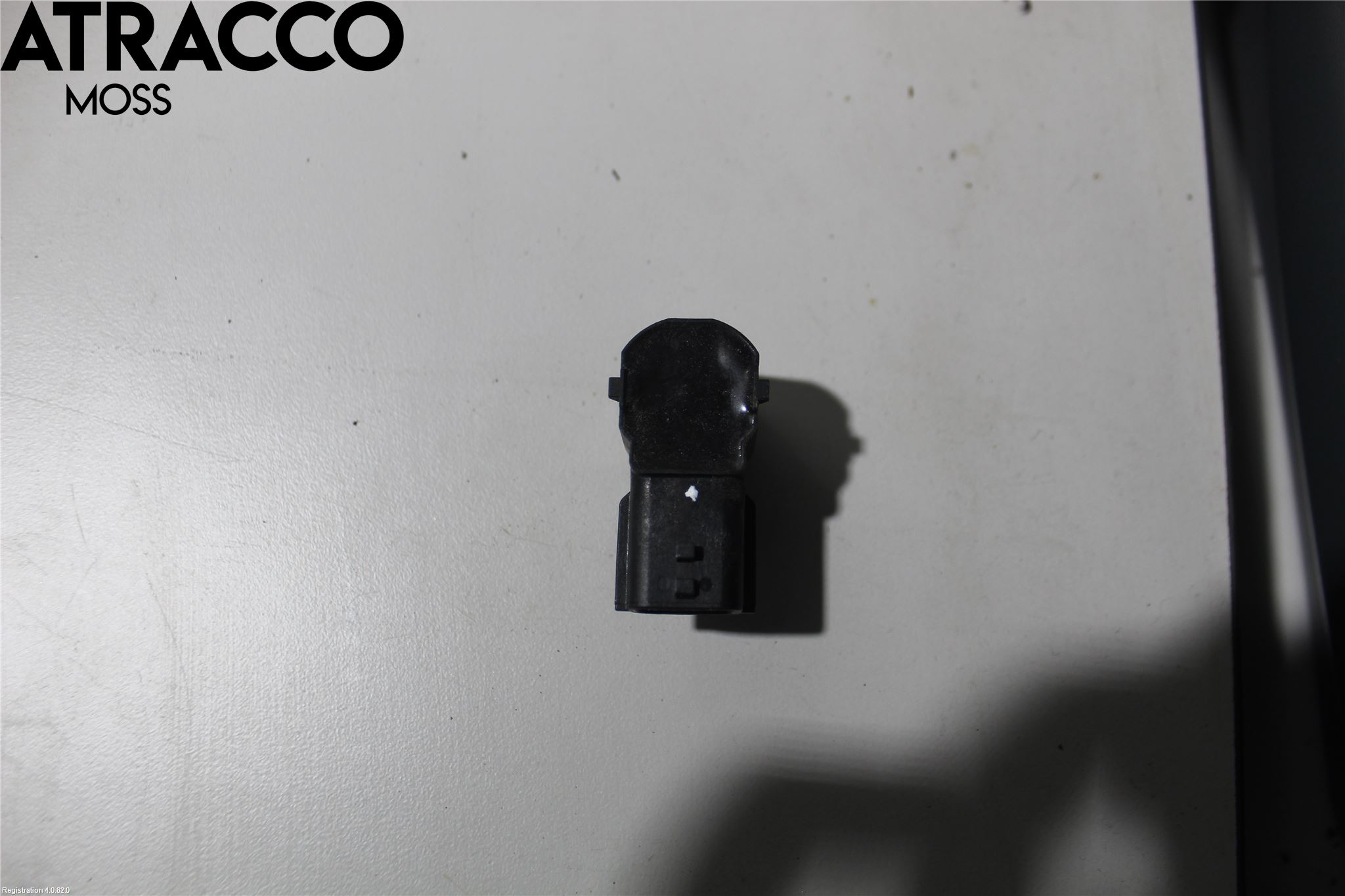 Renault ZOE/E-TECH 13- Parkeringshjälp Backsensor