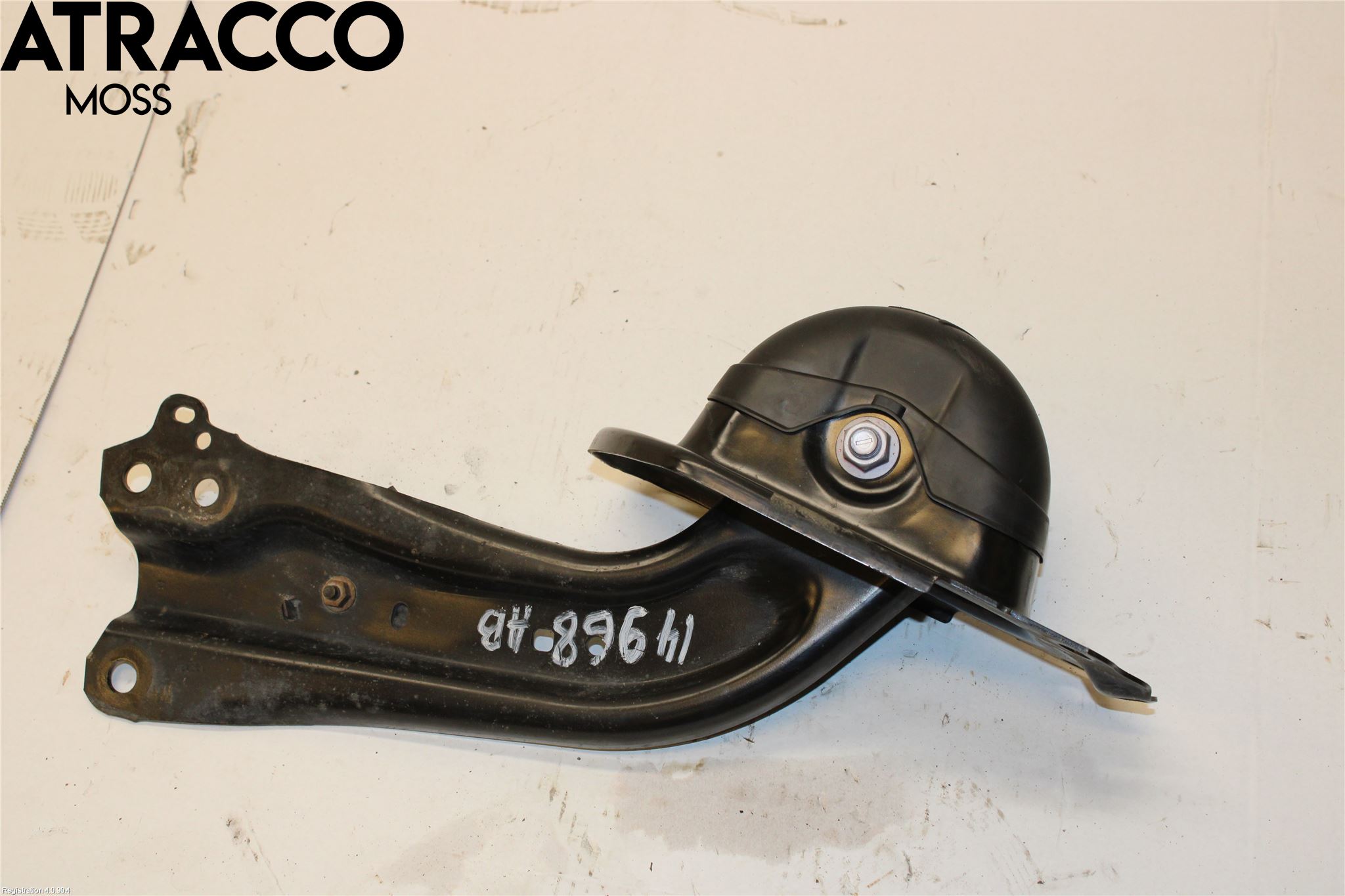 Toyota COROLLA 19- Bärarm Bak Höger