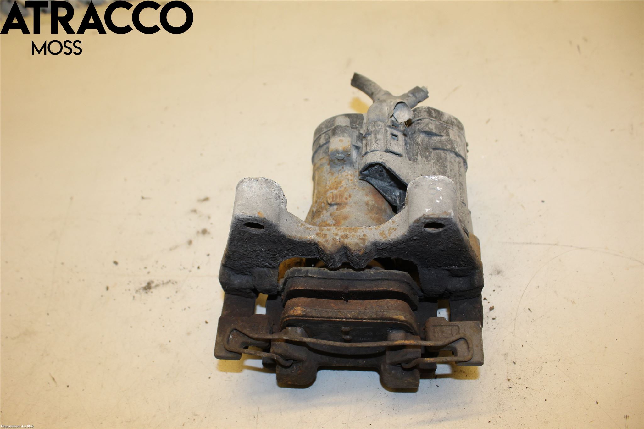 Volkswagen VW PASSAT 15-19 Bromsok Bak Höger