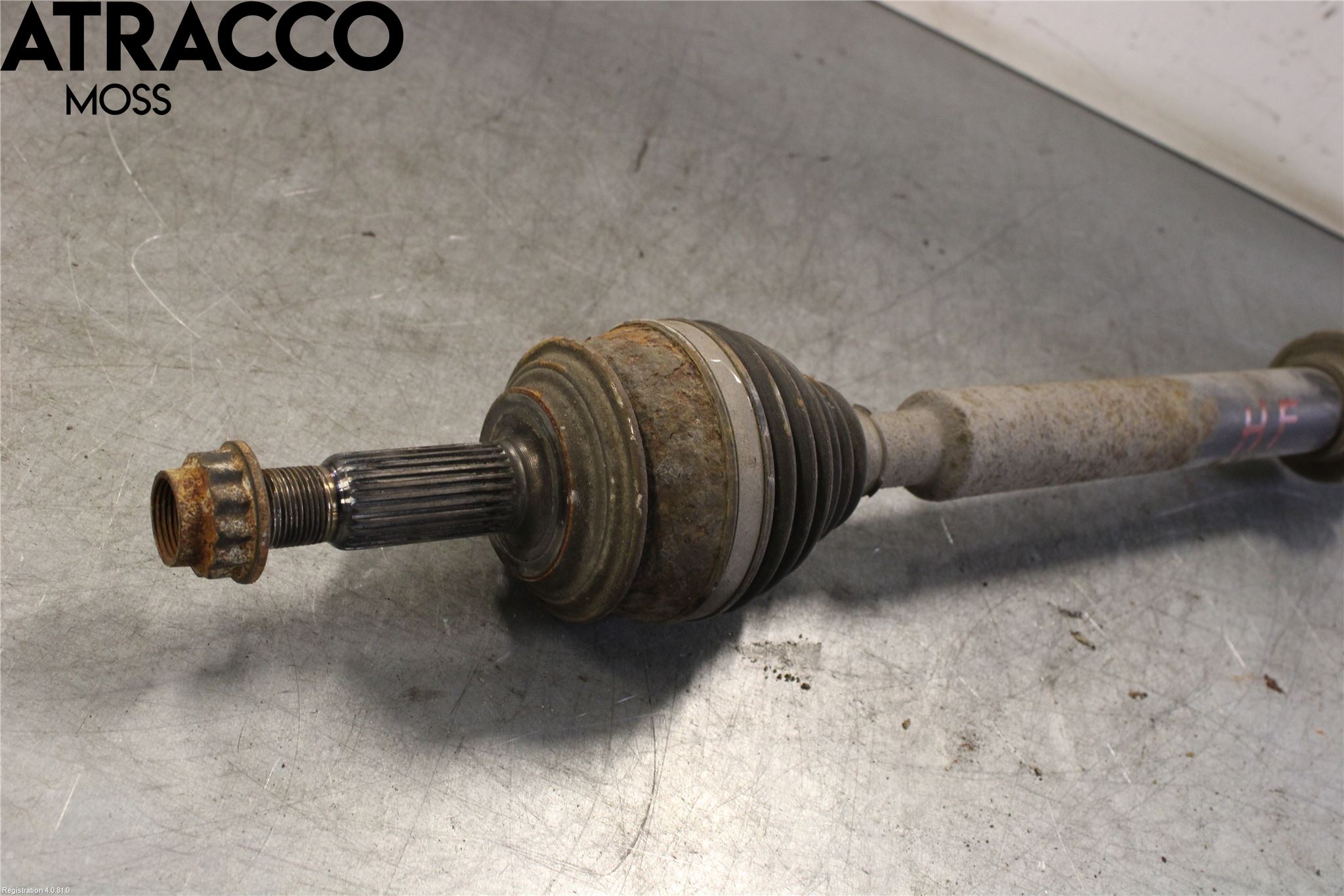 Toyota AURIS 10-12 Drivaxel Fram Höger