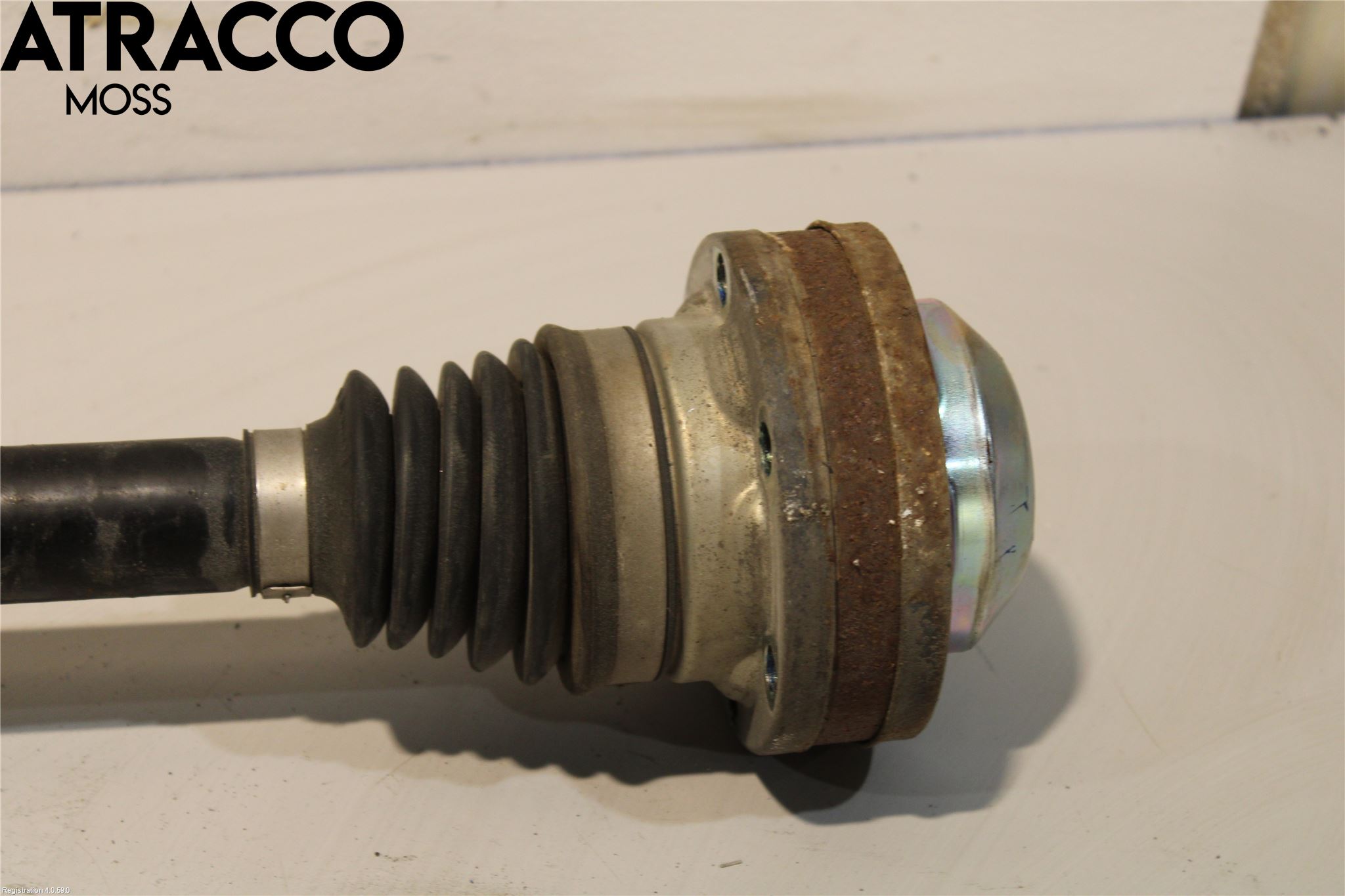 Audi Q5 09-16 Drivaxel Bak Vänster