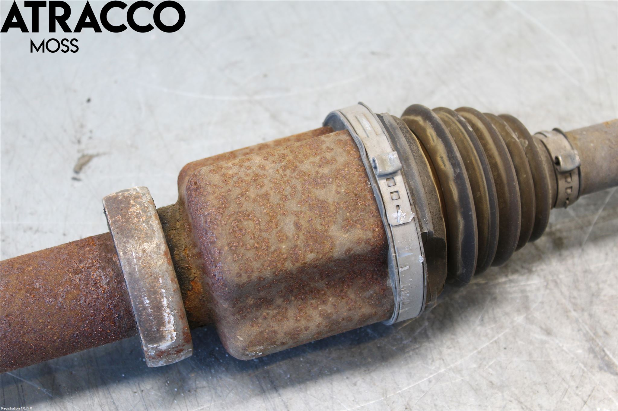 Ford TRANSIT/TOURNEO CONNECT 13-22 Drivaxel Fram Höger