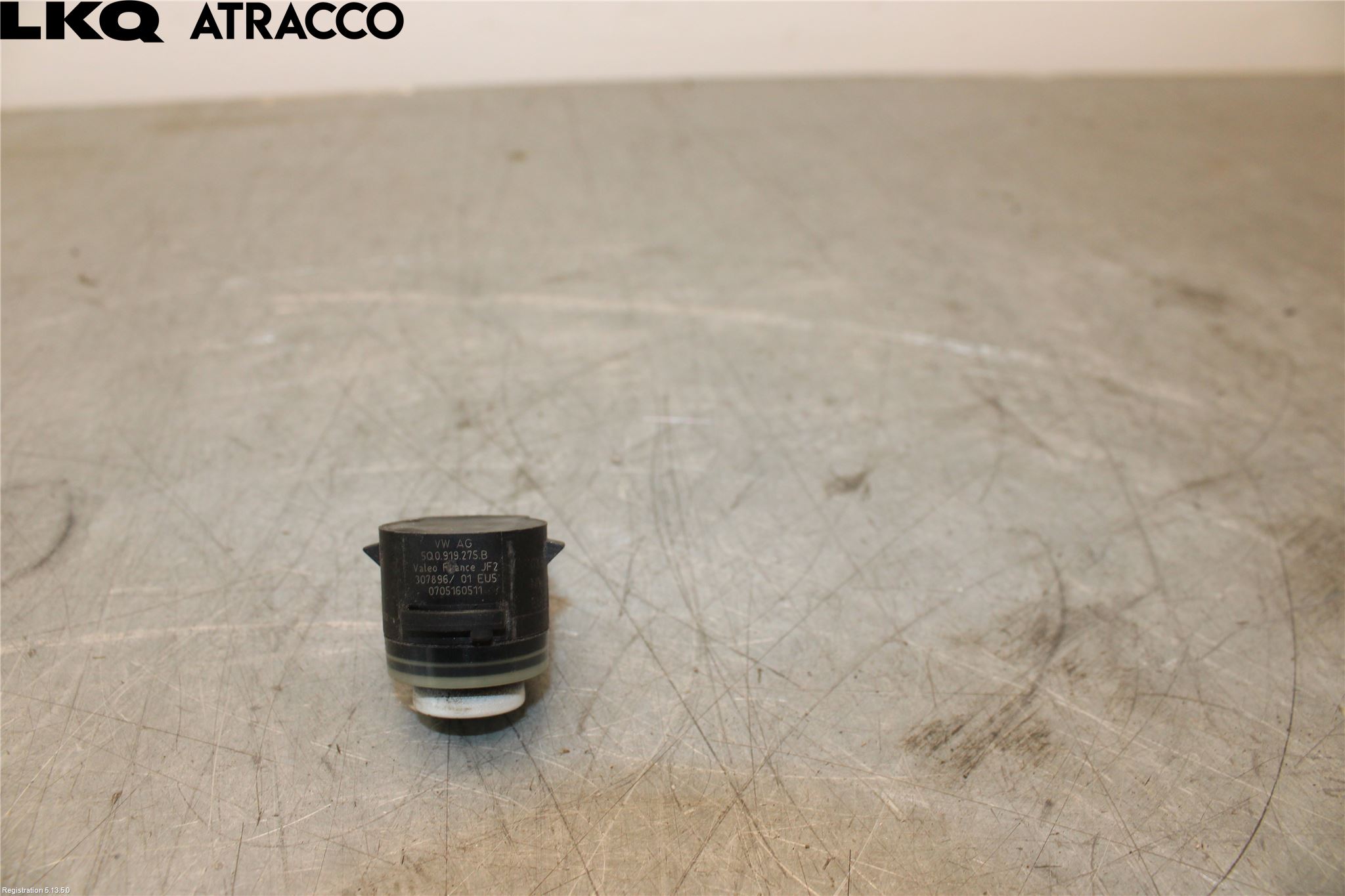 Volkswagen VW PASSAT 15-19 Parkeringshjälp Frontsensor