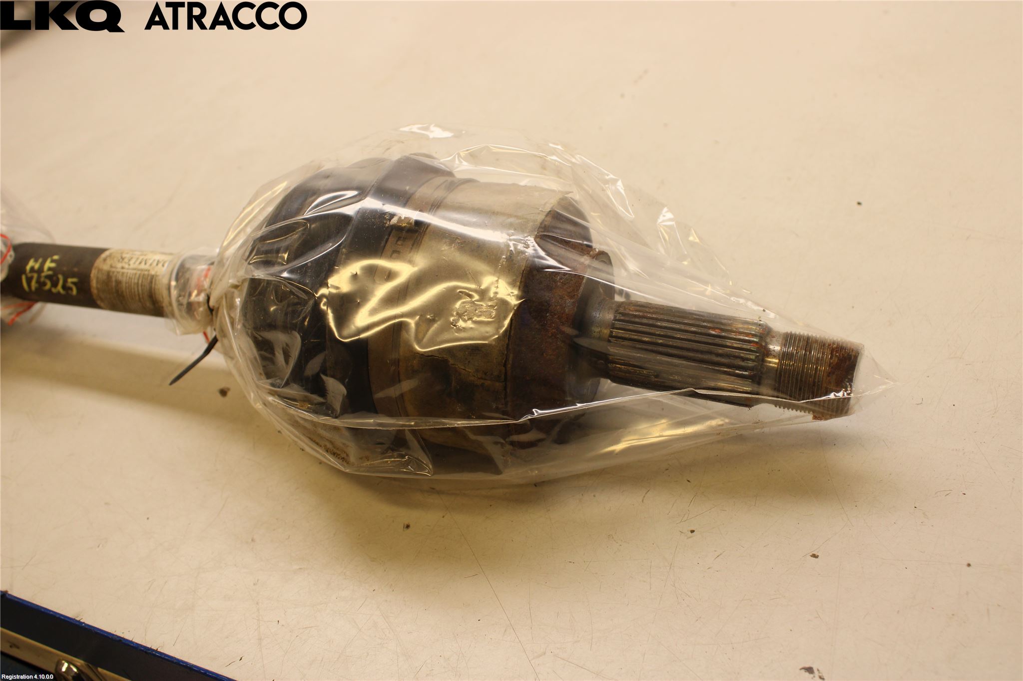 Mercedes-Benz MB VITO/V-KLASS (W640,W447,W448) 14- Drivaxel Fram Höger