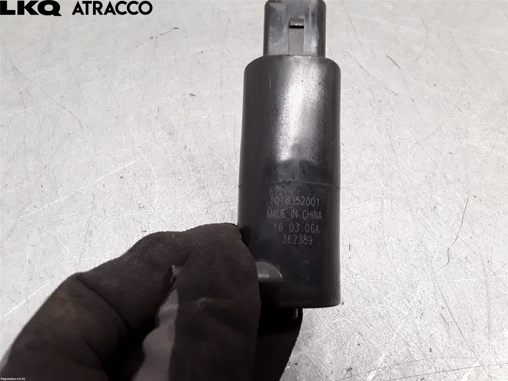 Toyota AURIS 13-19 Spolarpump Vindruta