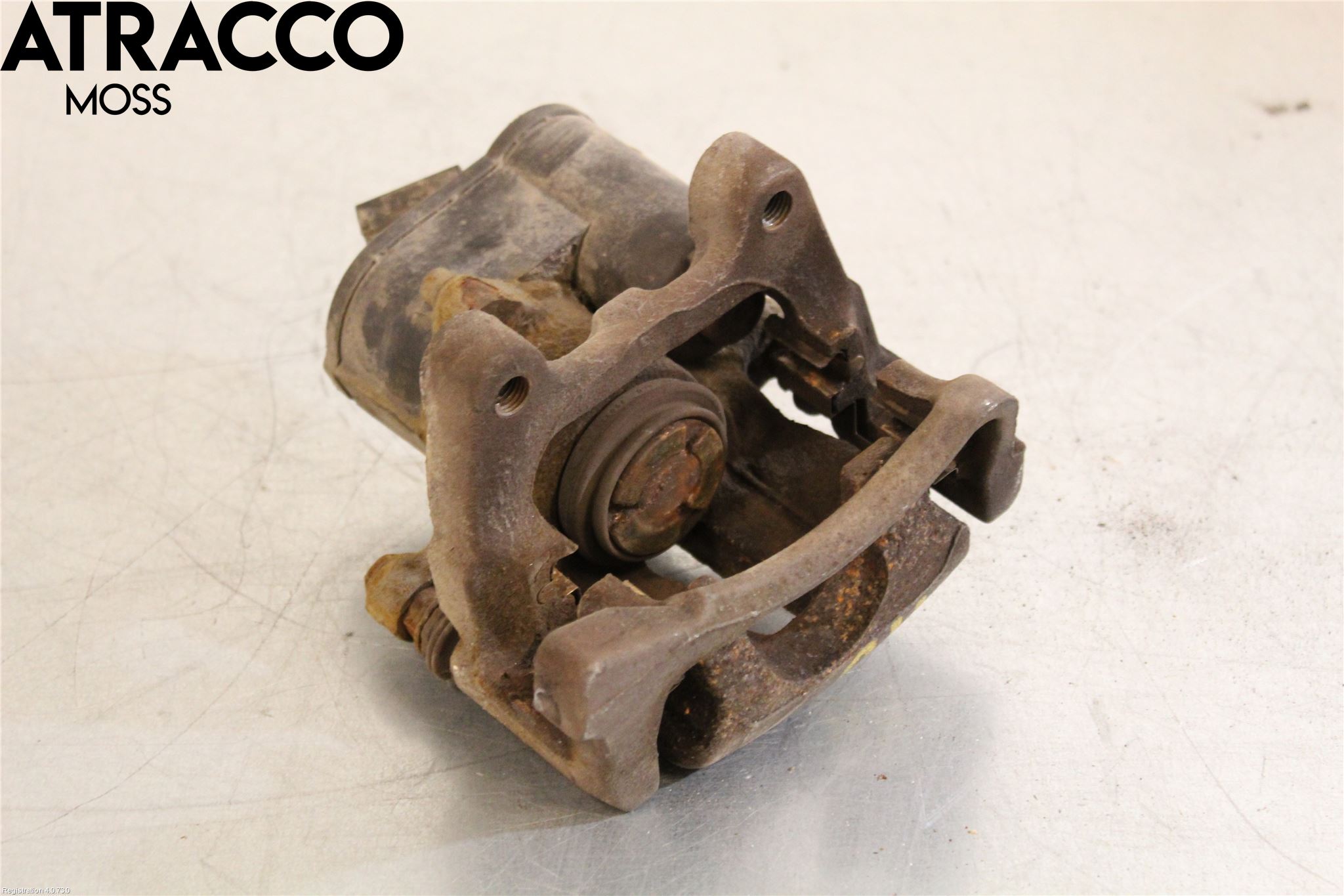 Volkswagen VW PASSAT 11-14 Bromsok Bak Höger