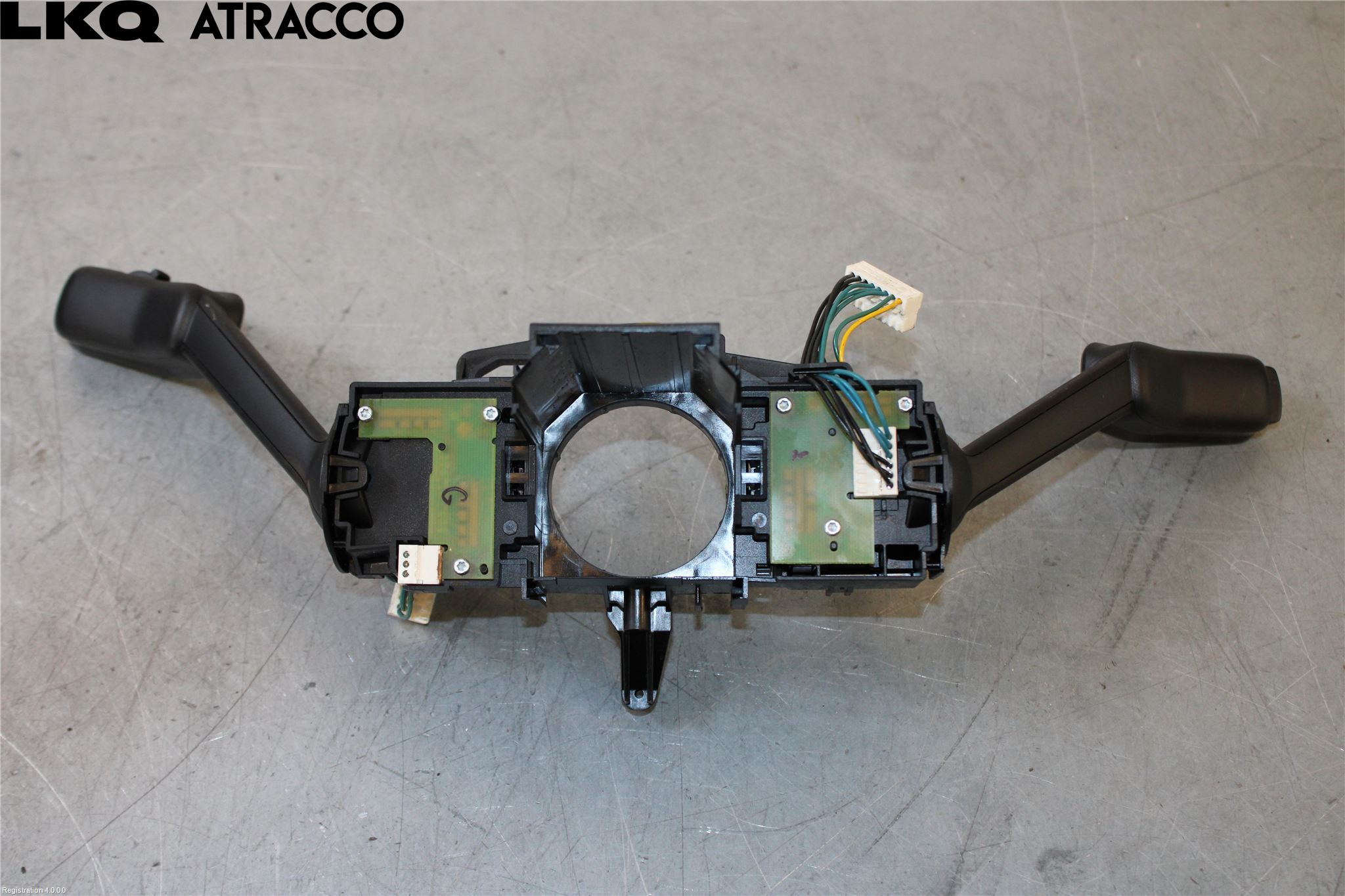 Volkswagen VW GOLF / E-GOLF VII 13-20 Spakcentral