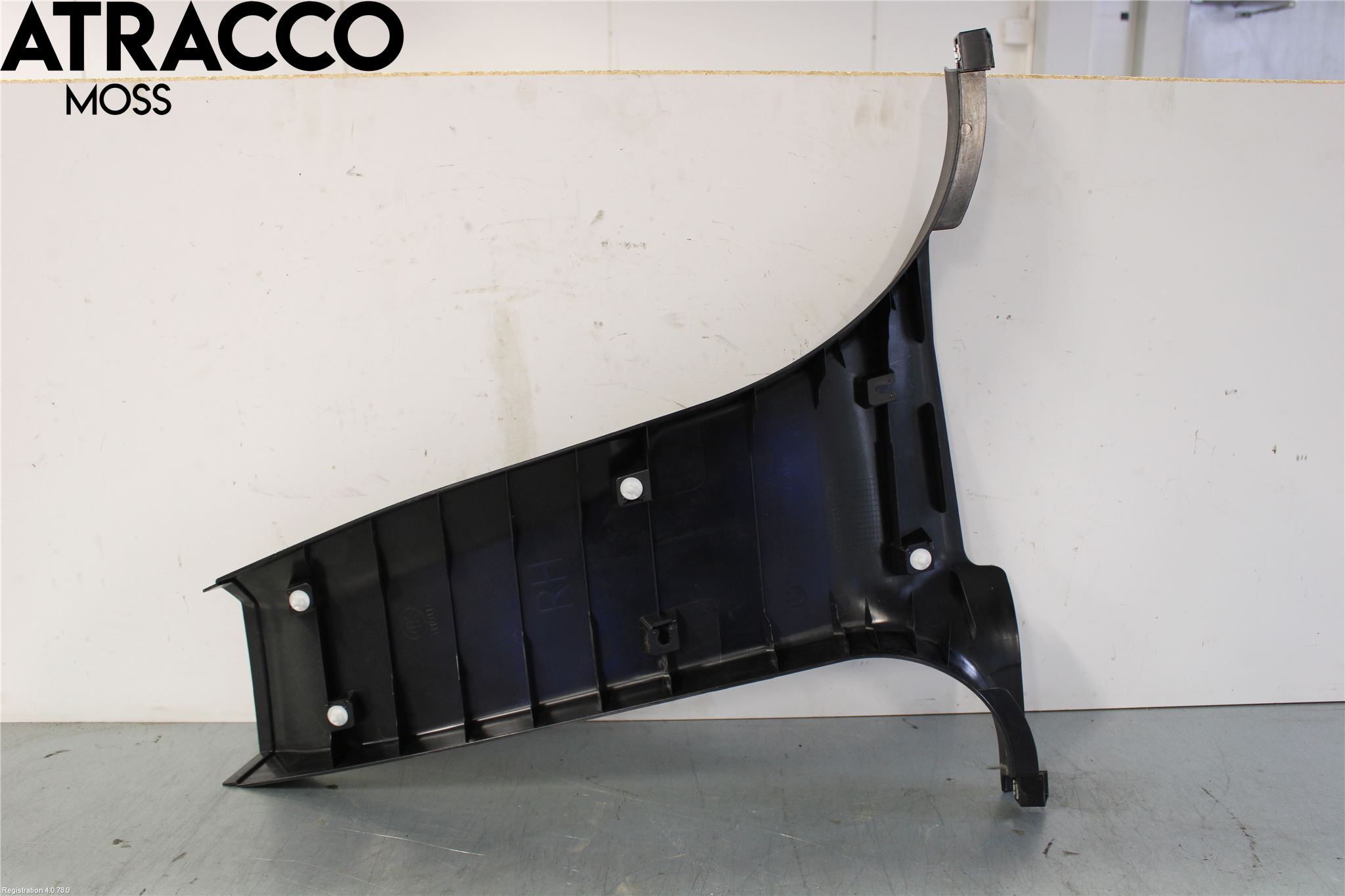 BMW X3 F25 10-17 Inr Plastd A-B-C Stolpe