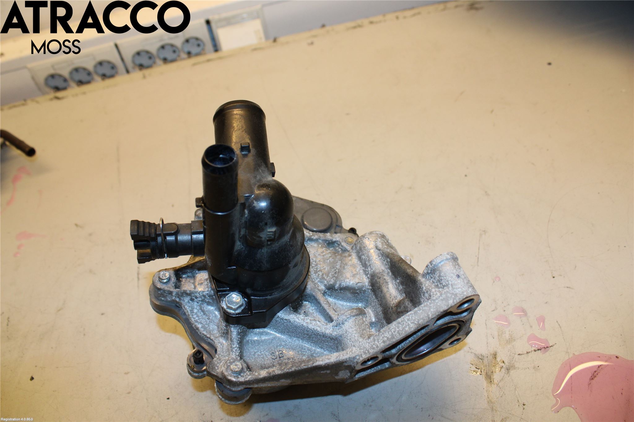Toyota YARIS XP130 15-20 Termostathus-Lock