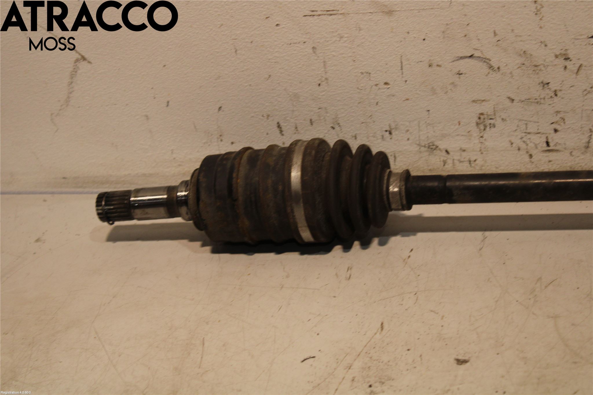 Mazda CX-30 20- Drivaxel Bak Höger