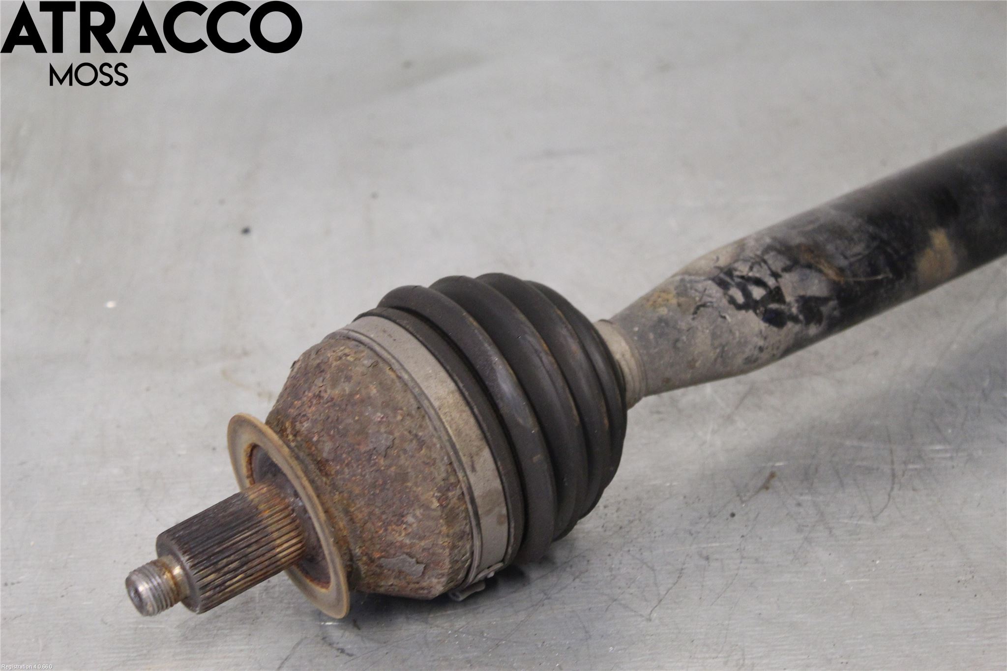 Audi A1/S1 11-18 Drivaxel Fram Höger
