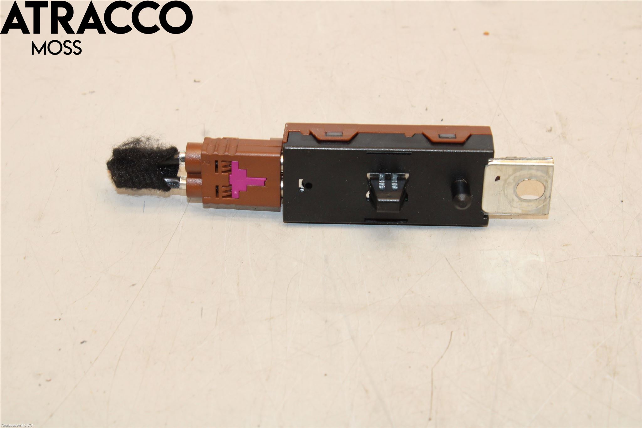 Volvo XC40/RECHARGE 18- Antennförstärkare