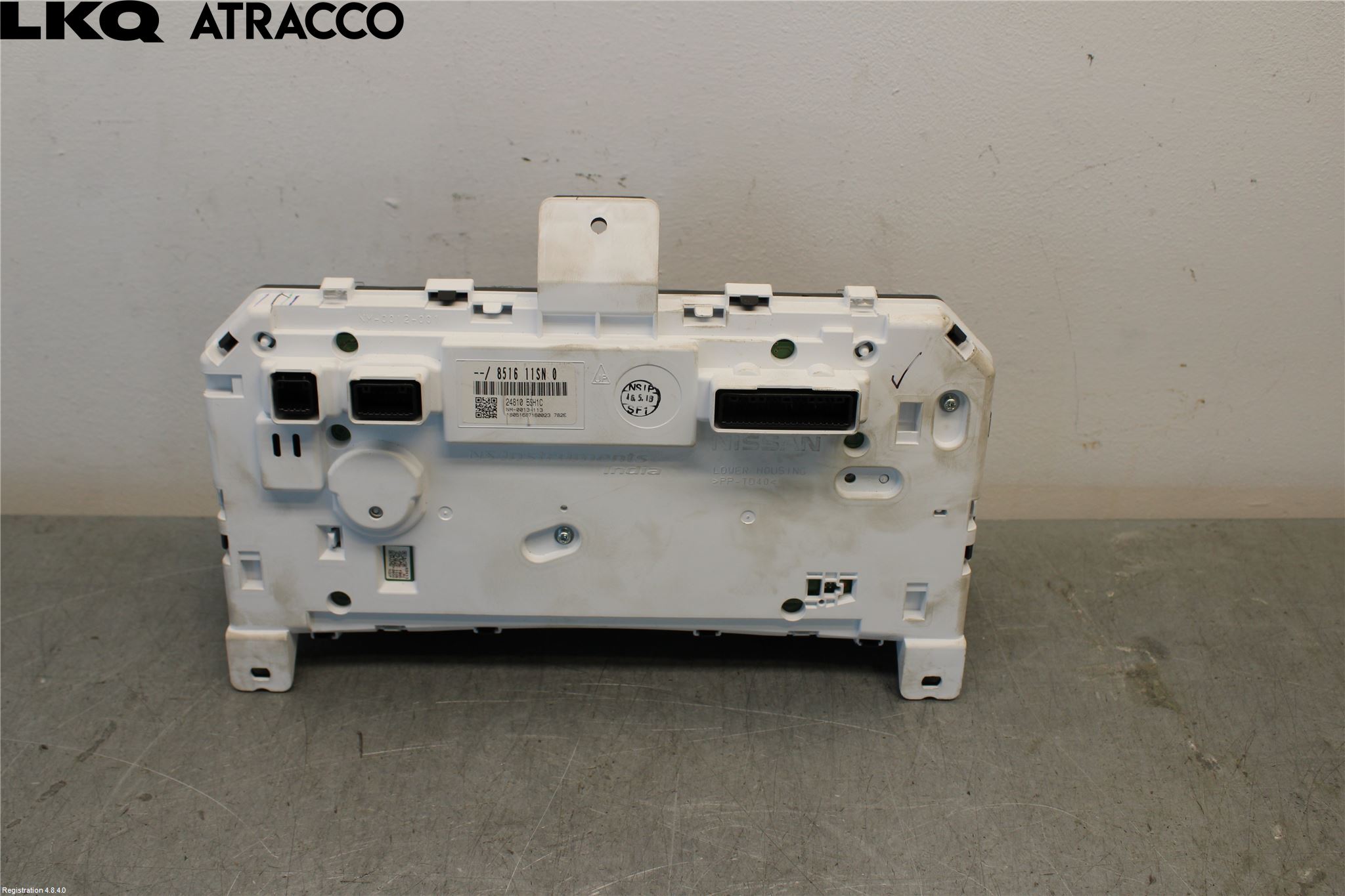 Nissan LEAF 18- Instrument Hast