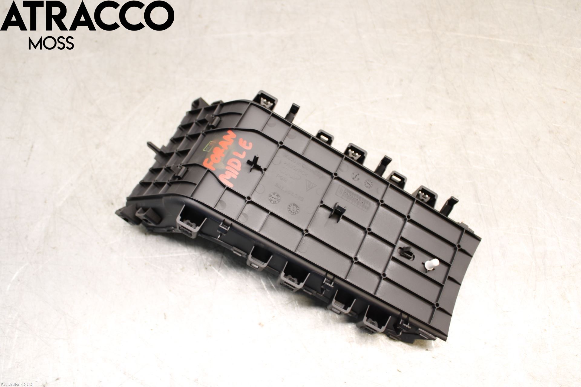 Porsche TAYCAN 20- Inr Tunnelfack