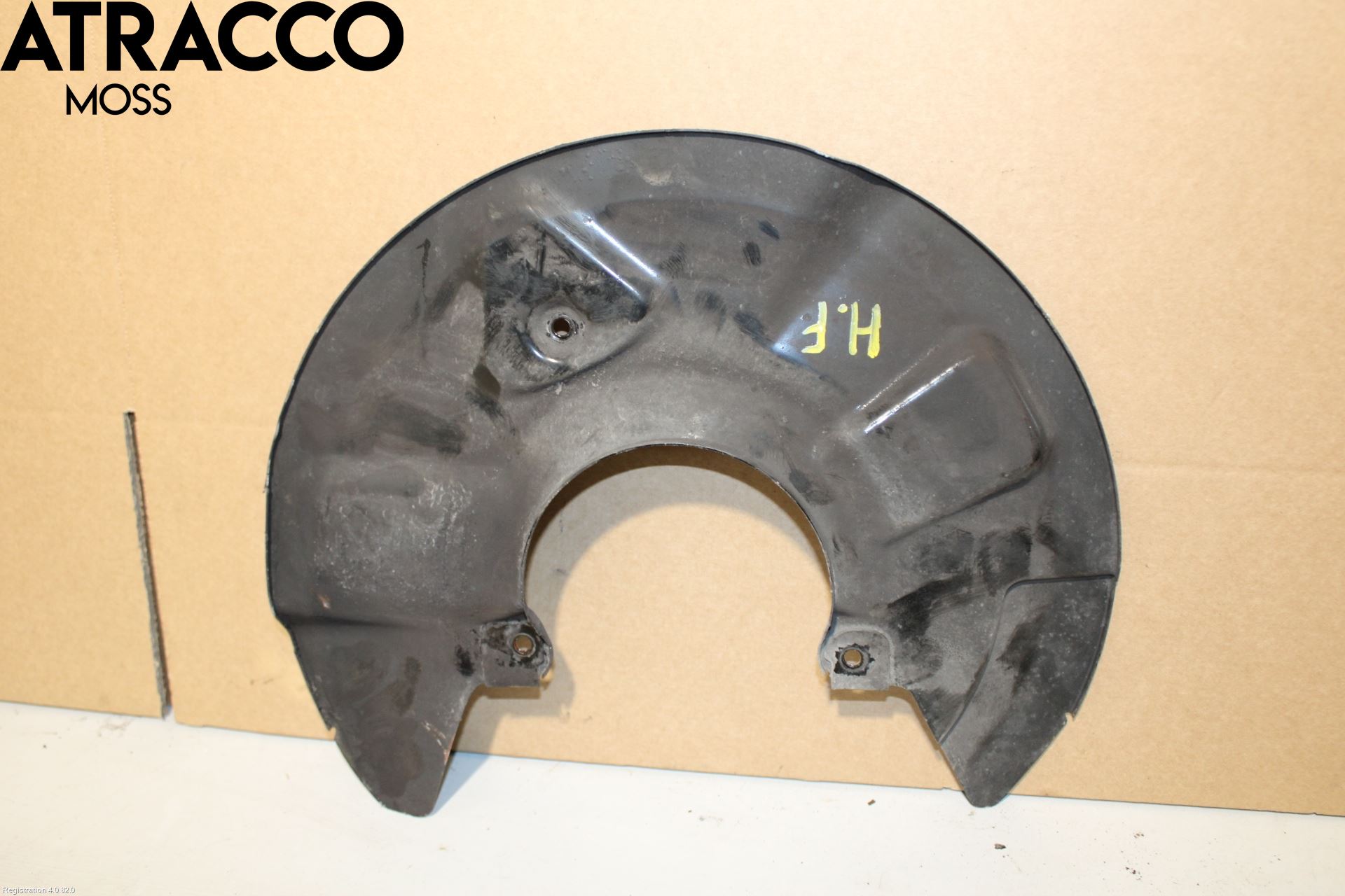Volkswagen VW TRANSP/CARAVELLE (T5) 04-15 Bromssköld Fram
