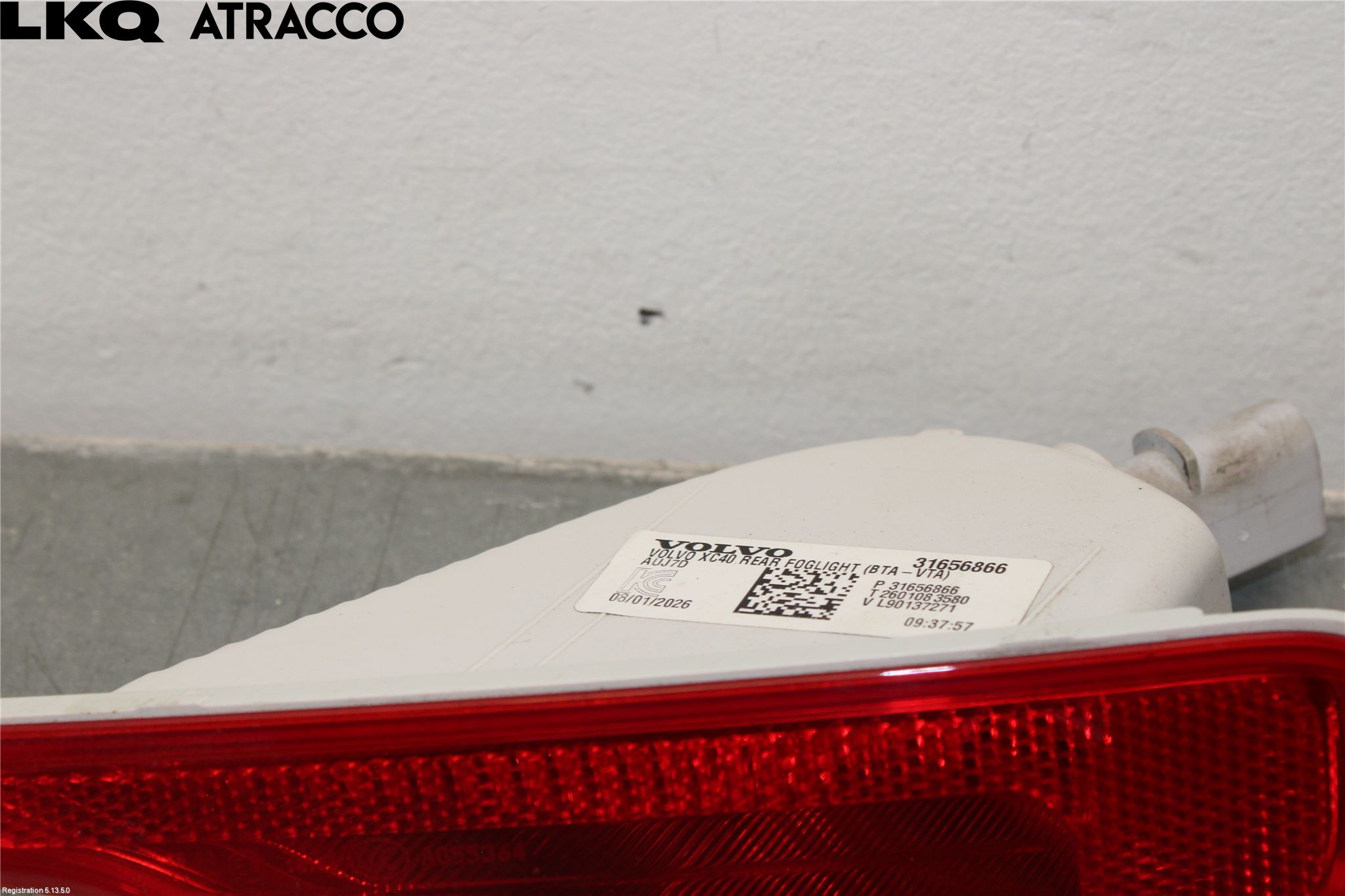 Volvo EX40 25- Dimljus/Reflex Bak